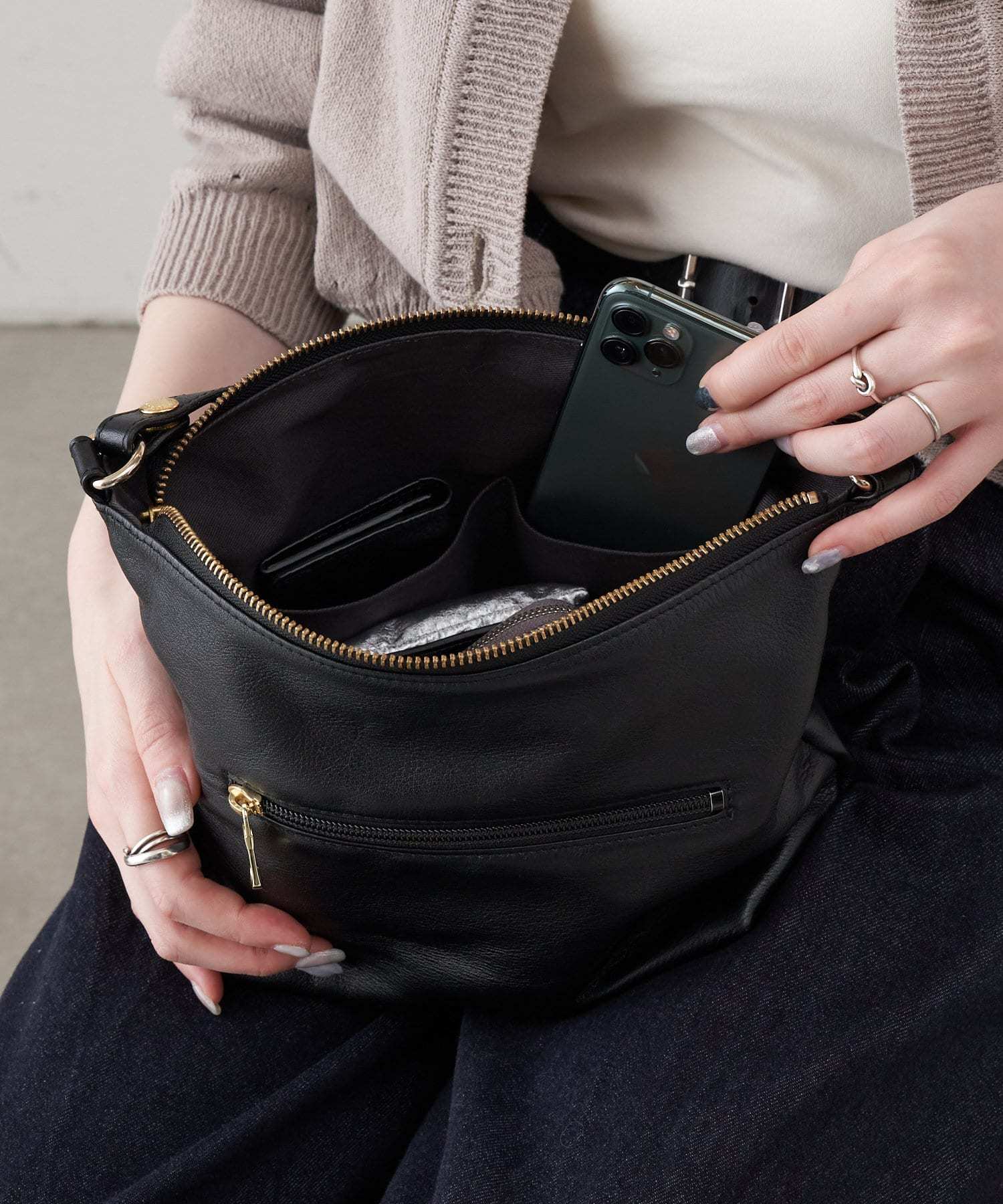 Russet Soft leather simple shoulder bag