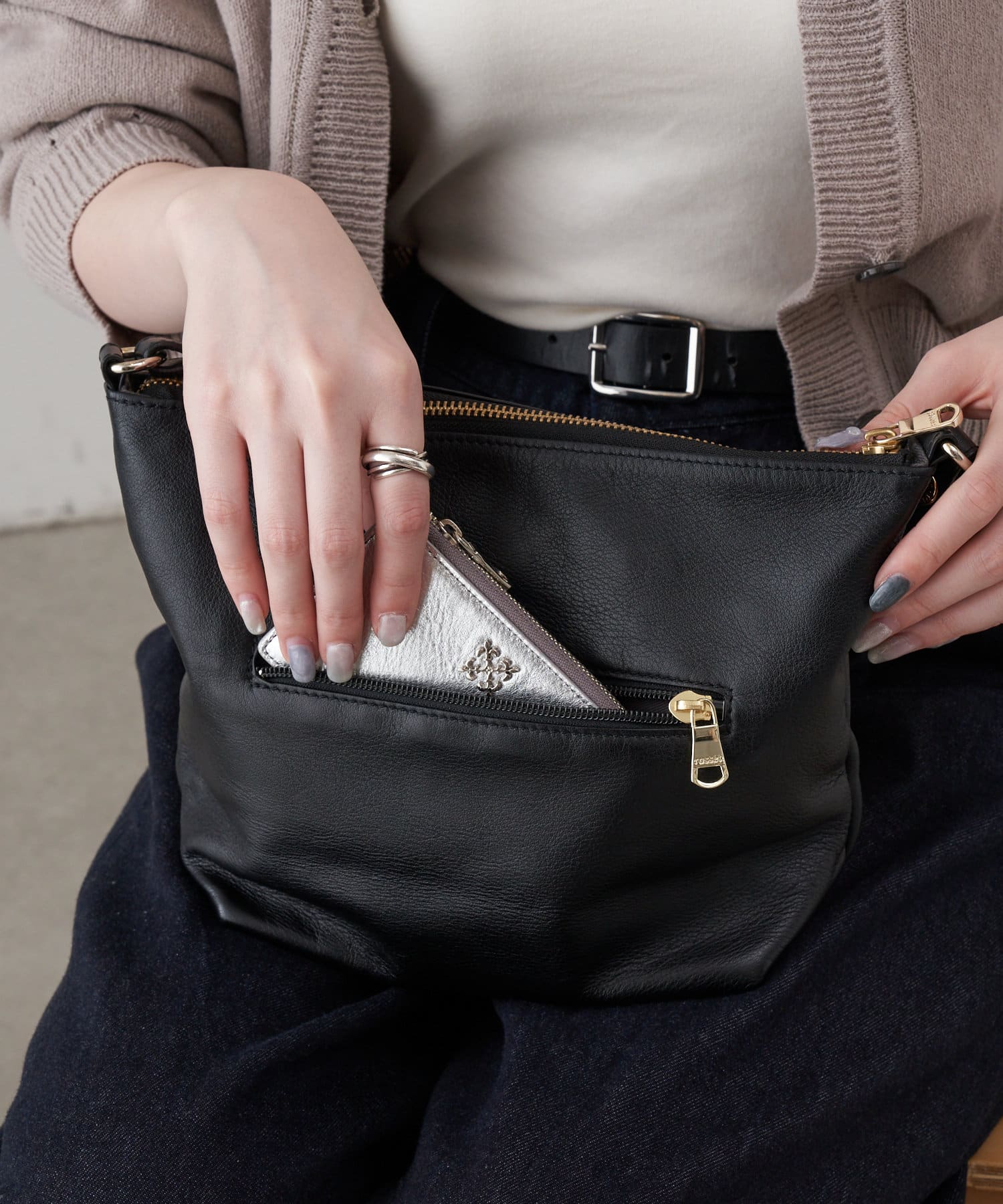 Russet Soft leather simple shoulder bag