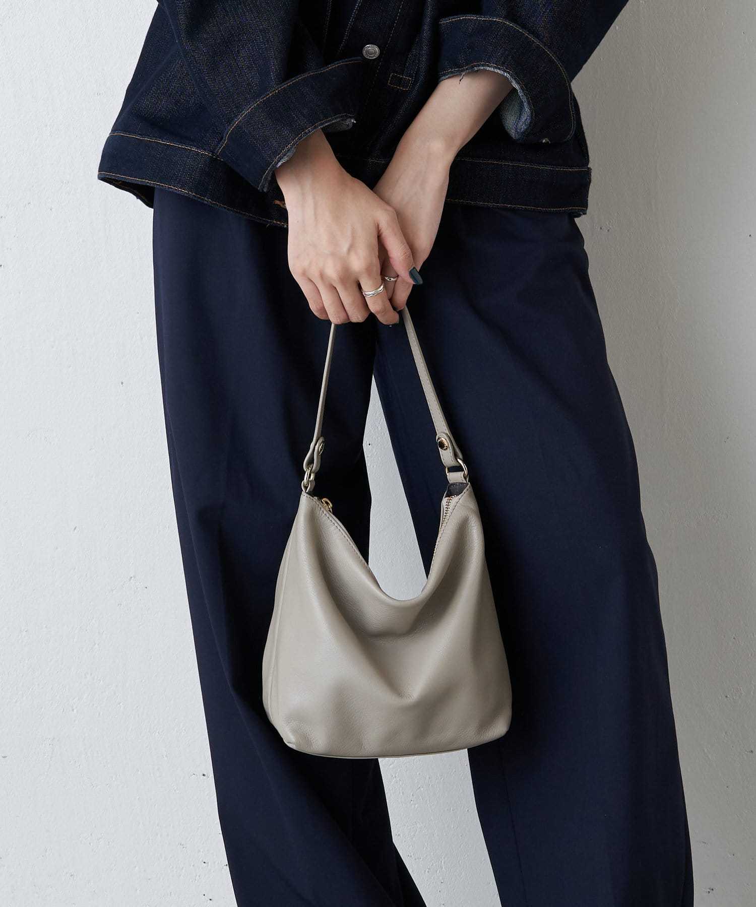 Russet Soft leather simple shoulder bag