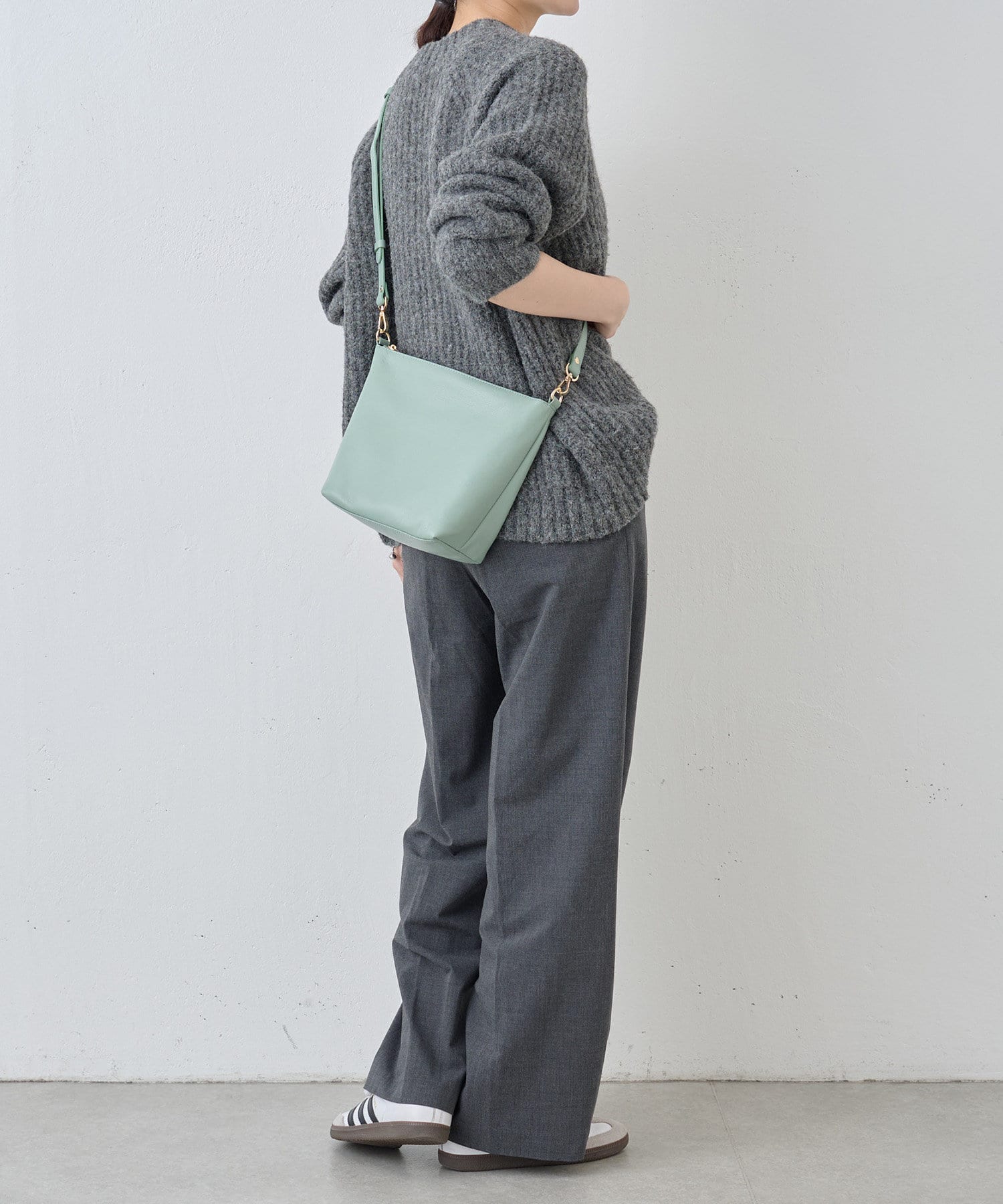 Russet Soft leather simple shoulder bag