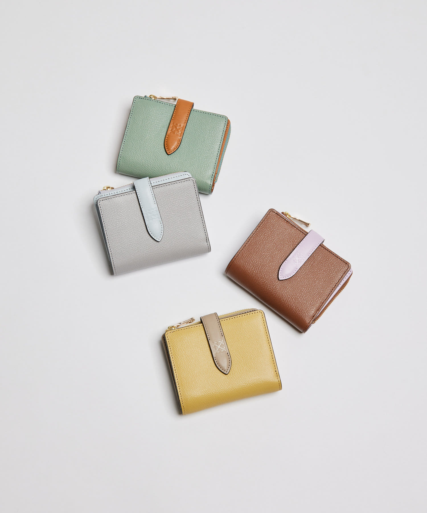 *4 - 6 WEEKS* (404)Russet Leather Belt Half Wallet