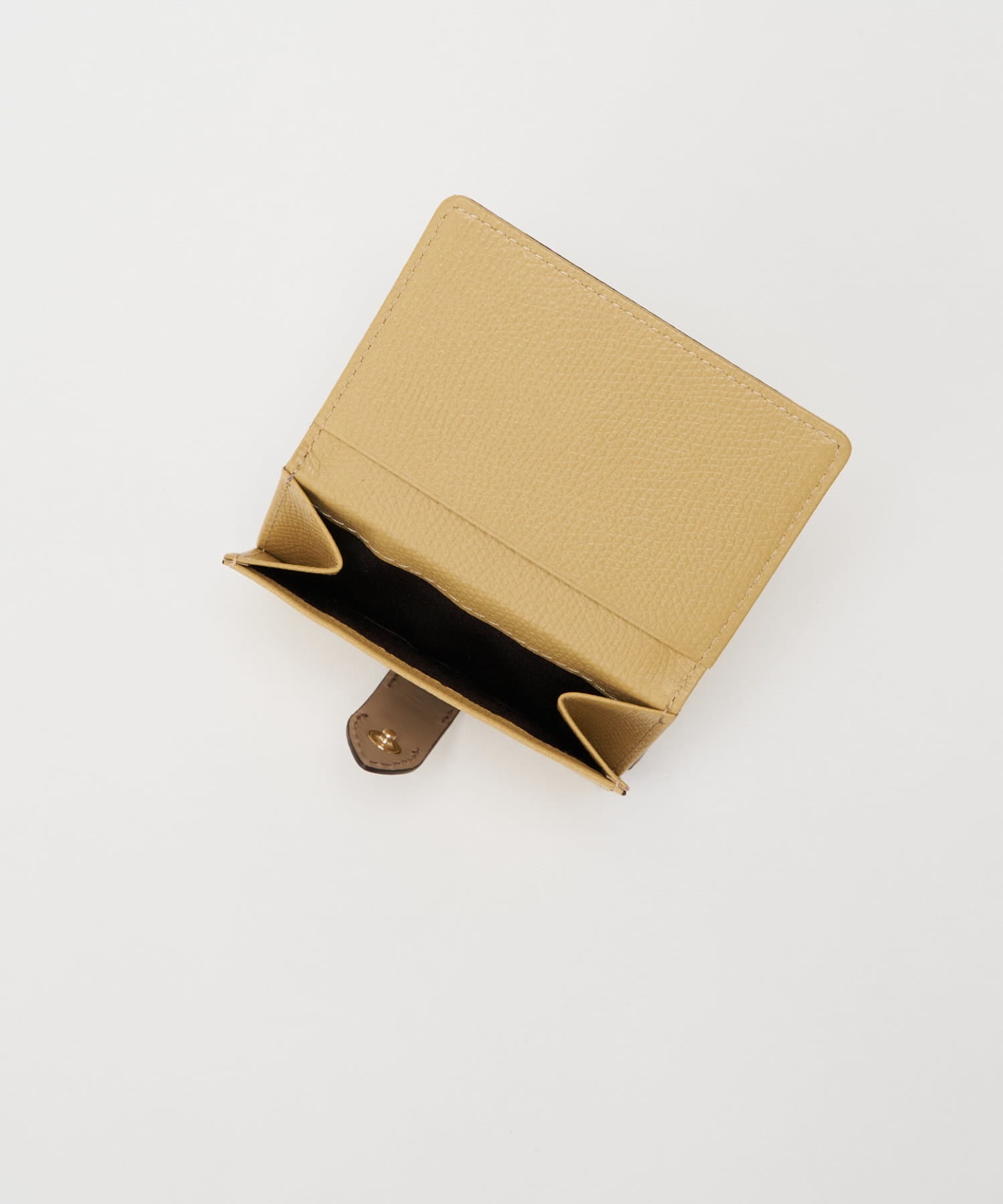 *4 - 6 WEEKS*(405)Russet Leather Belt Trifold Wallet