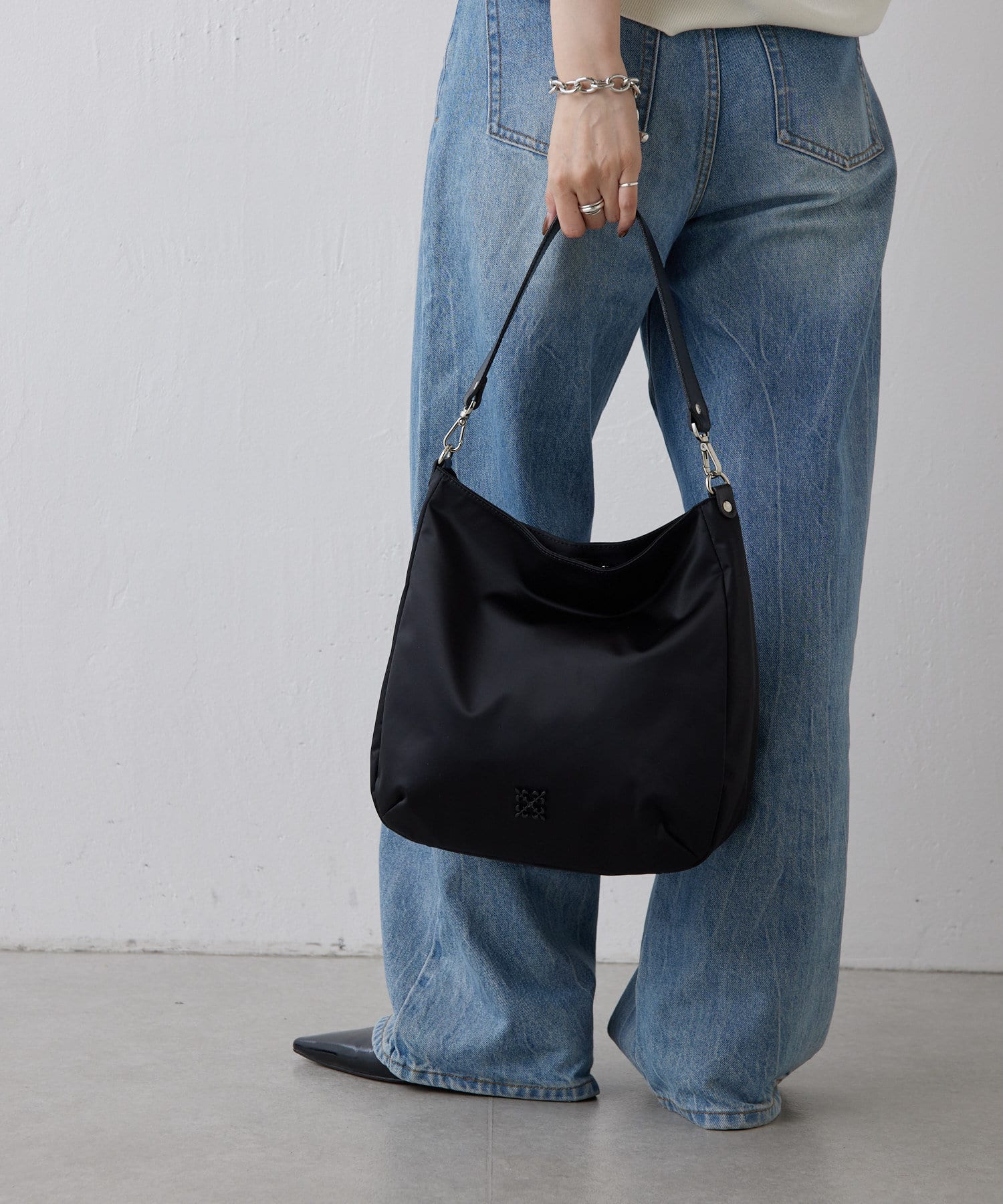 *4-6 WEEKS* (1468)Russet Clouds nylon large shoulder bag