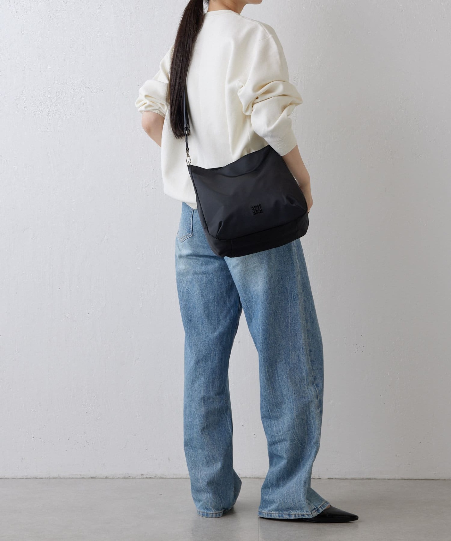 *4-6 WEEKS* (1468)Russet Clouds nylon large shoulder bag
