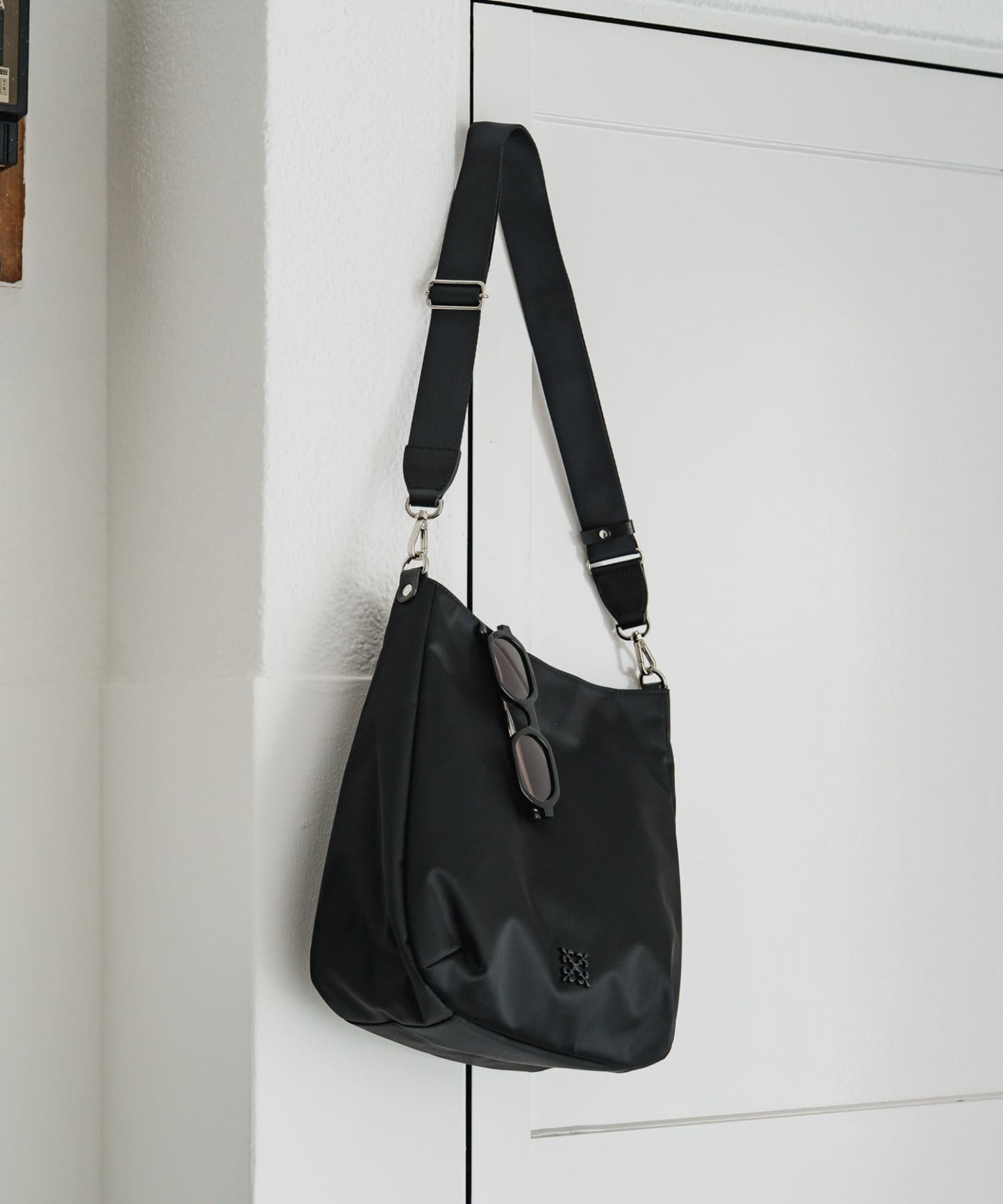 *4-6 WEEKS* (1468)Russet Clouds nylon large shoulder bag