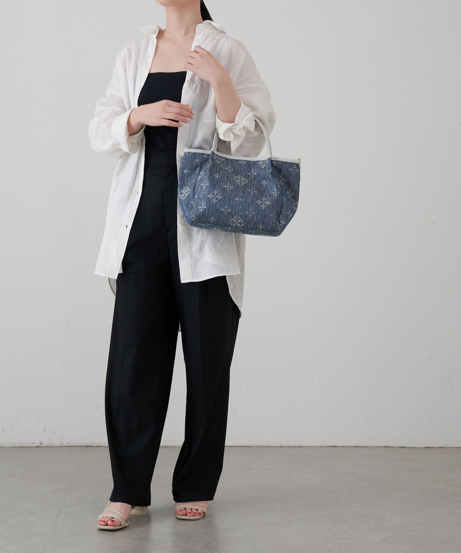 *4-6 WEEKS* (1465)Russet [Denim jacquard] 2way mini tote bag Indigo