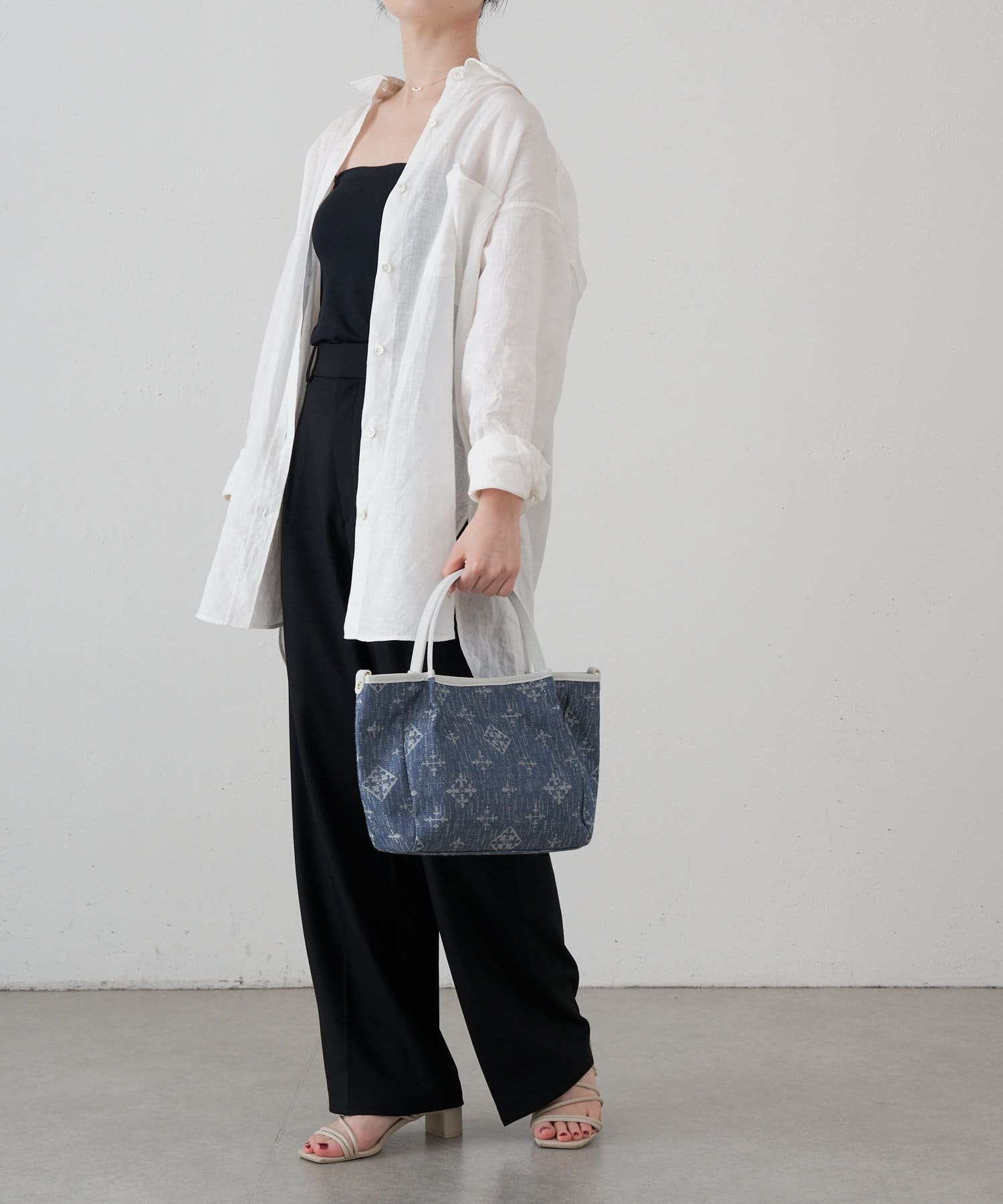 *4-6 WEEKS* (1465)Russet [Denim jacquard] 2way mini tote bag Indigo