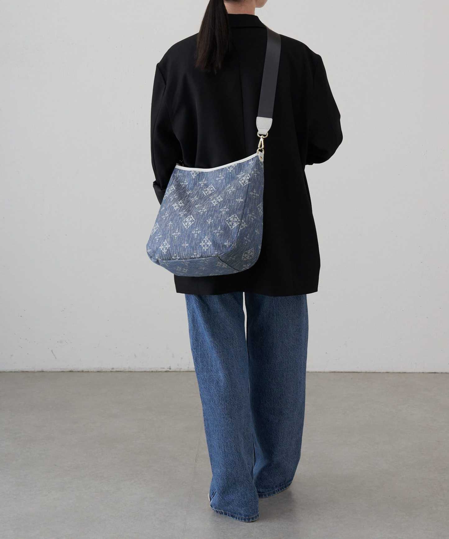 Russet [Denim jacquard] 2way shoulder bag Indigo