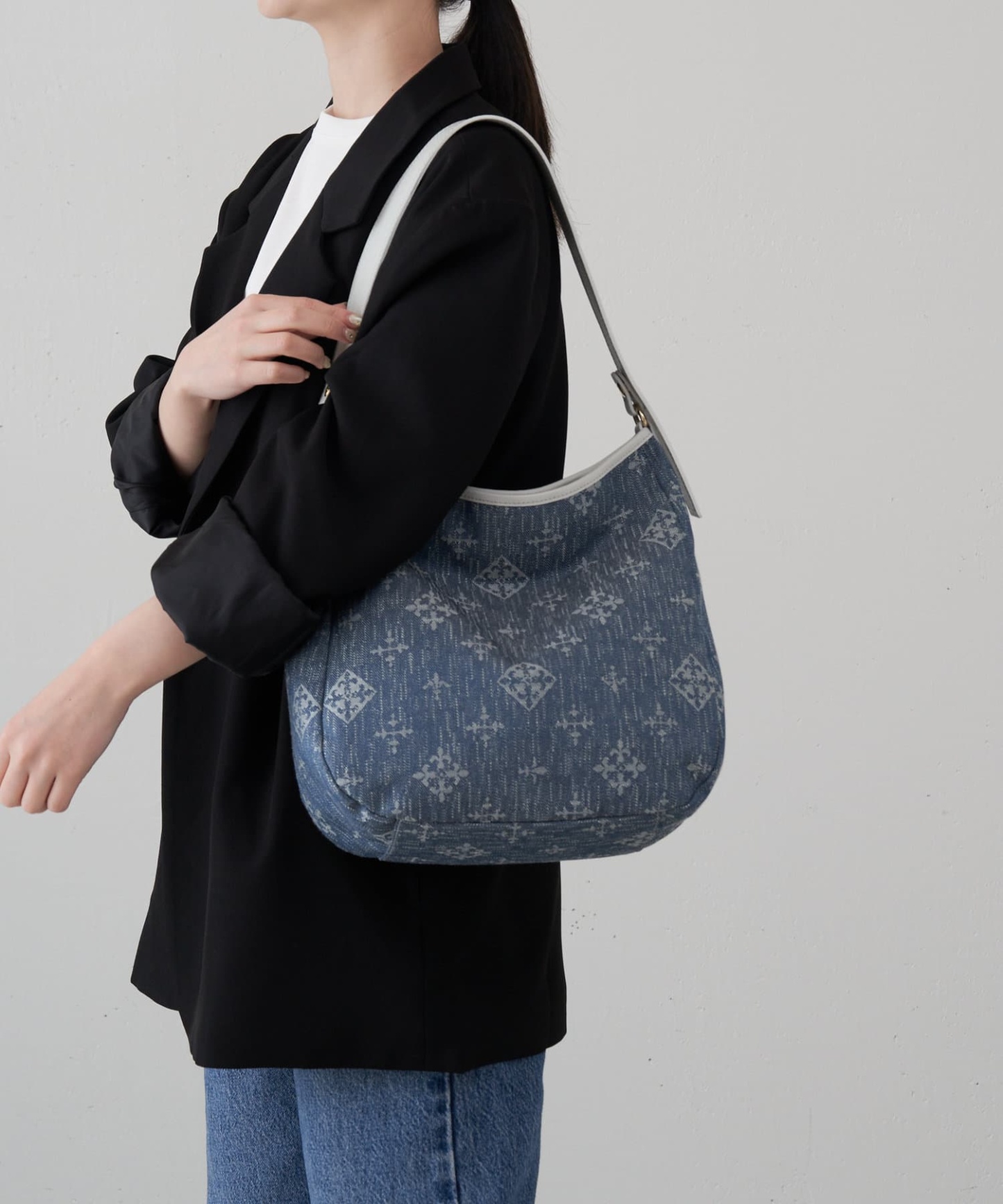 Russet [Denim jacquard] 2way shoulder bag Indigo