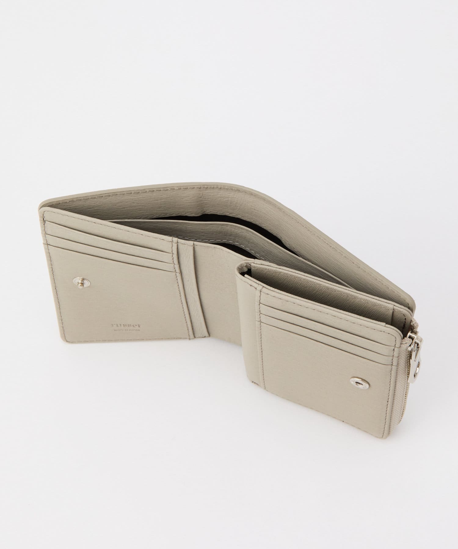 *4 - 6 weeks* (419) Russet [Water grain leather] Monogram plate half wallet