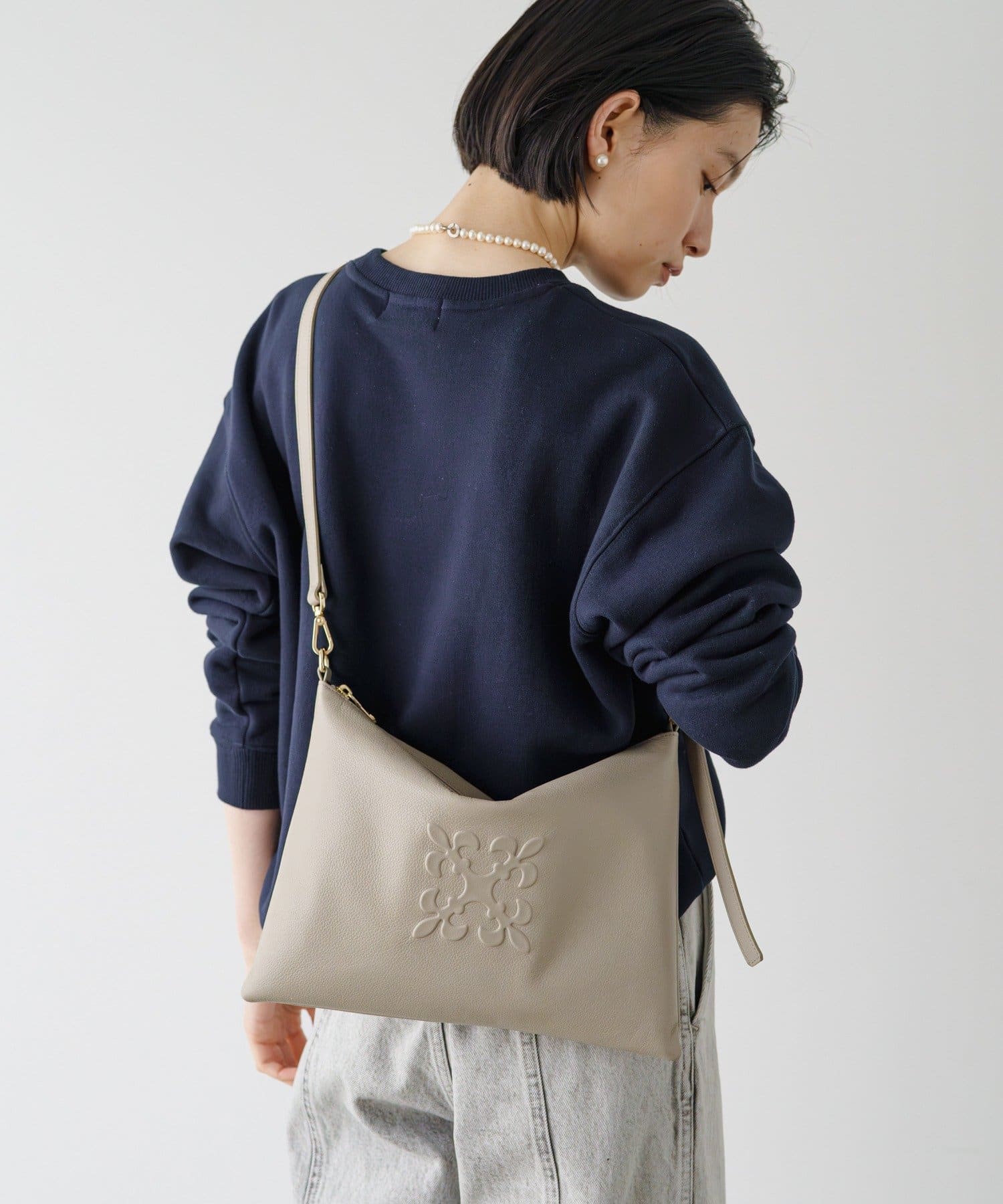 *4 - 6 Weeks* (18309) Russet Soft Leather Shoulder Bag