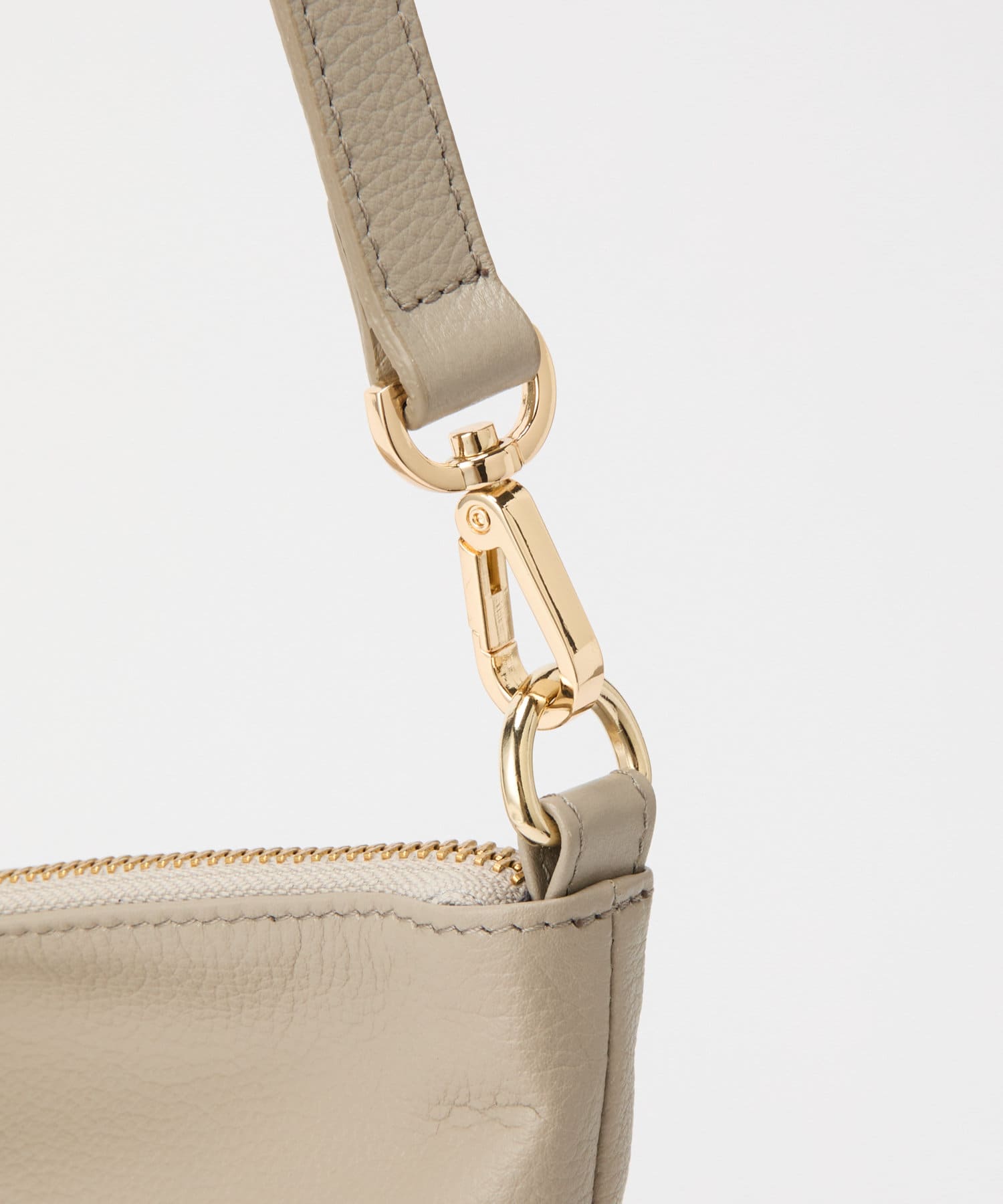 *4 - 6 Weeks* (18309) Russet Soft Leather Shoulder Bag