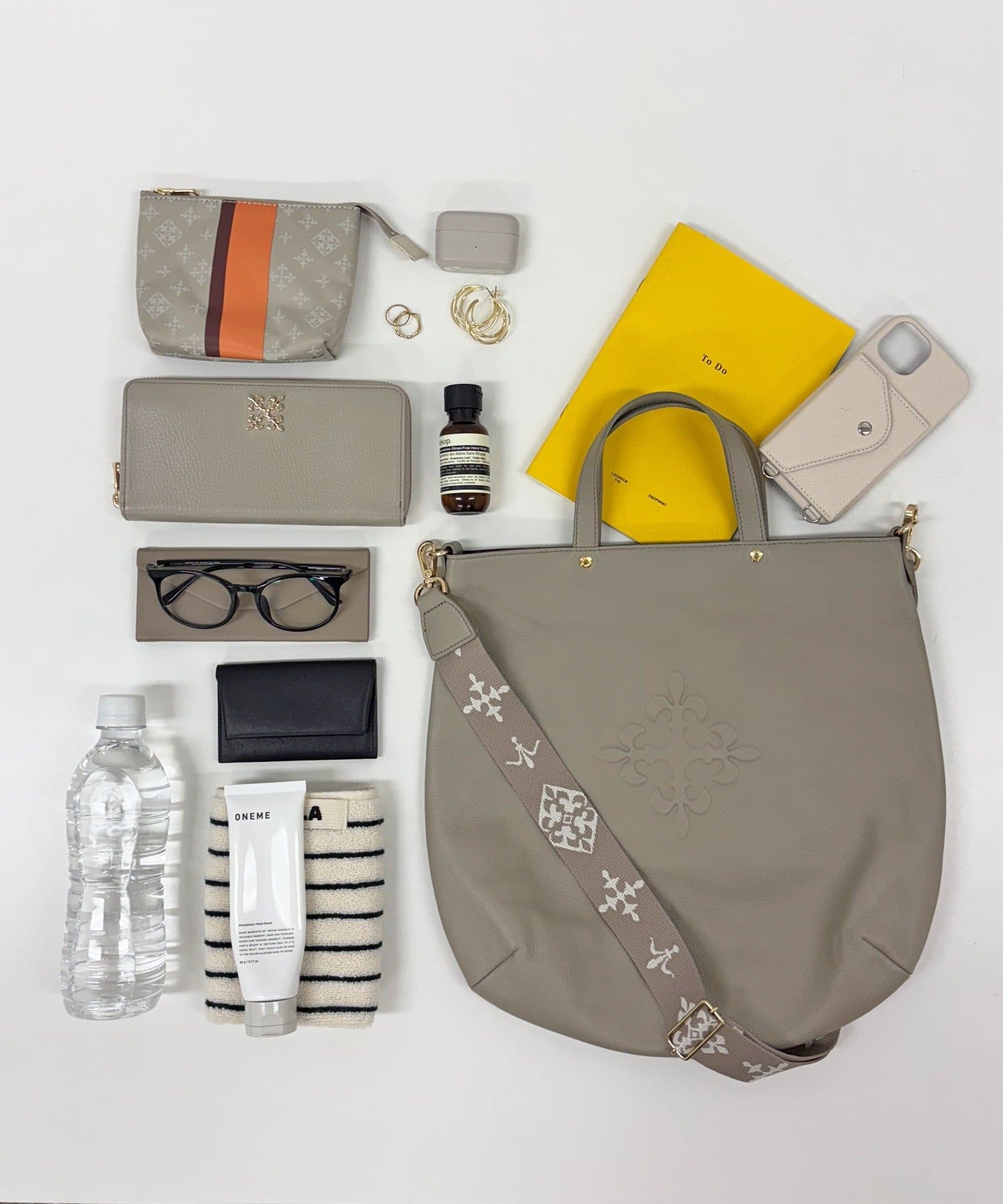 *4 - 6 Weeks*(62739) Leather 2-way Tote Bag (Embossed Monogram)