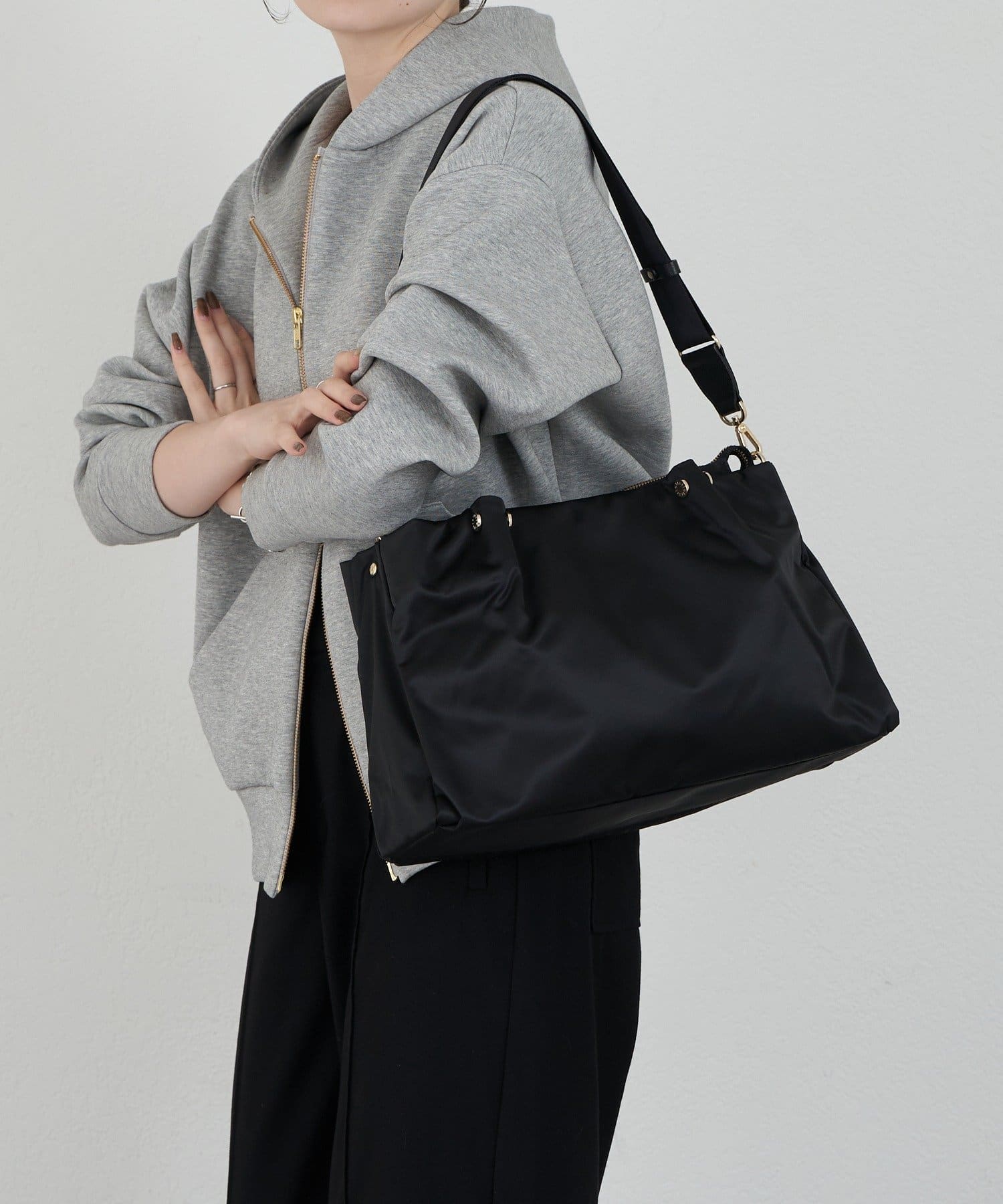 *4 - 6 Weeks* (83055) Russet Three-Layer 2-way Tote Bag M