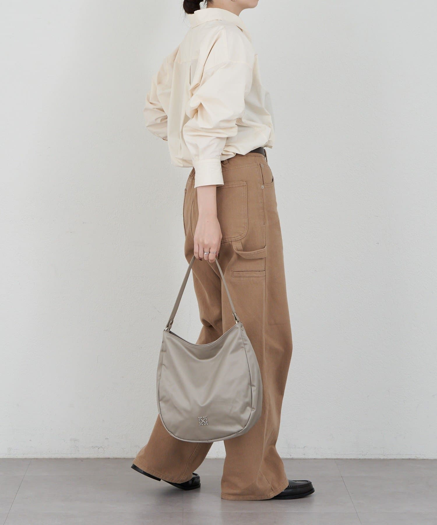 (90988)Clouds Nylon Vertical 2-Way Shoulder Bag 