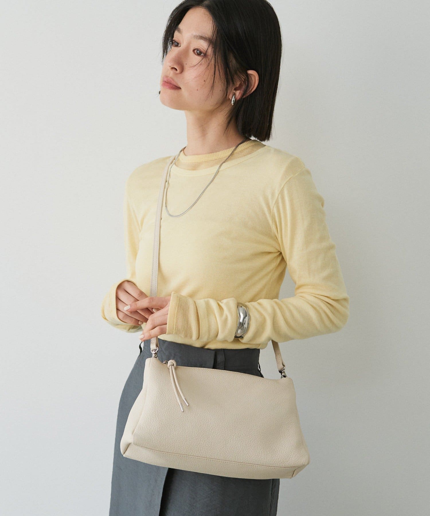 *4-6 Weeks* (4914) Leather 2-Way Shoulder Bag