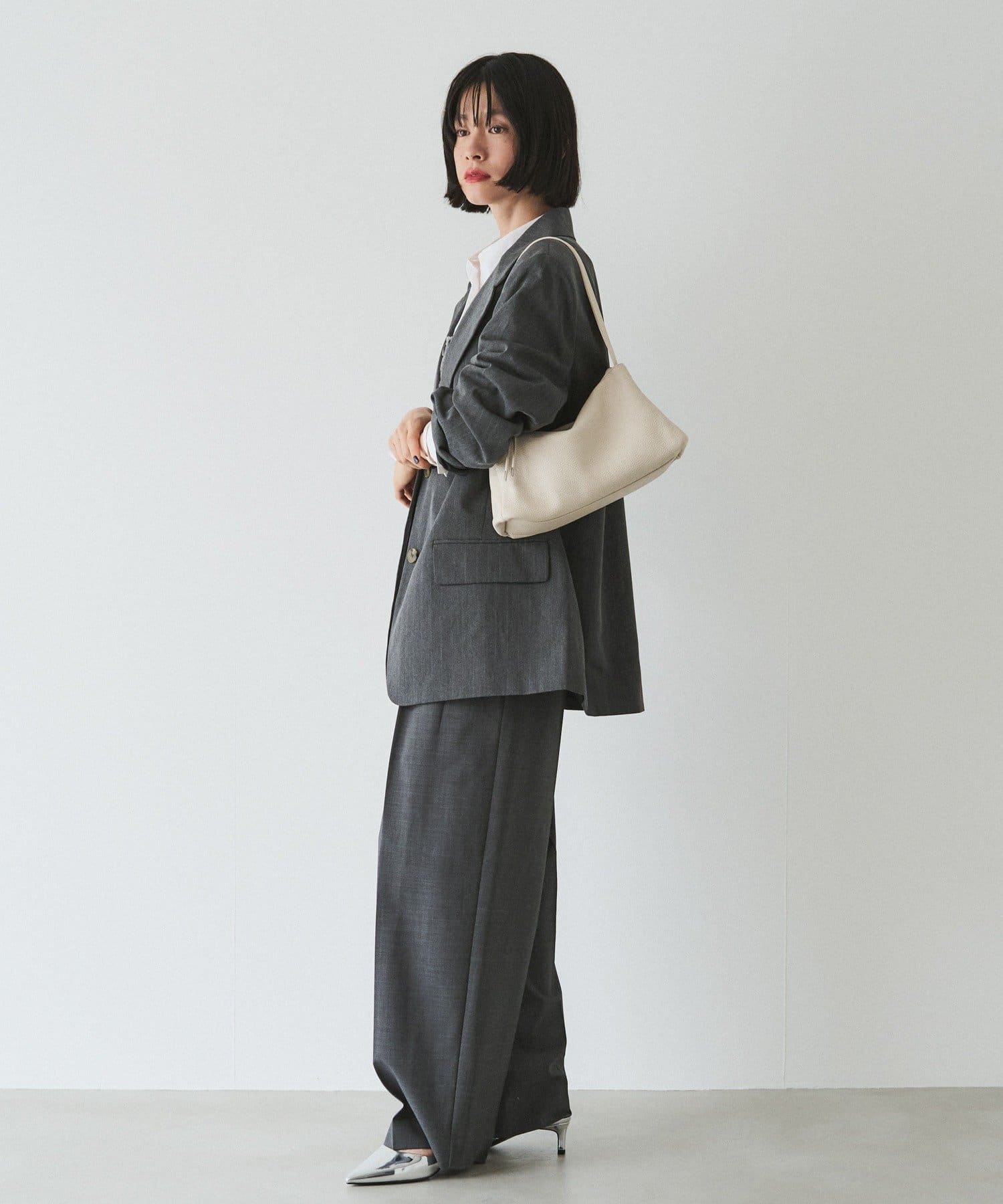 *4-6 Weeks* (4914) Leather 2-Way Shoulder Bag