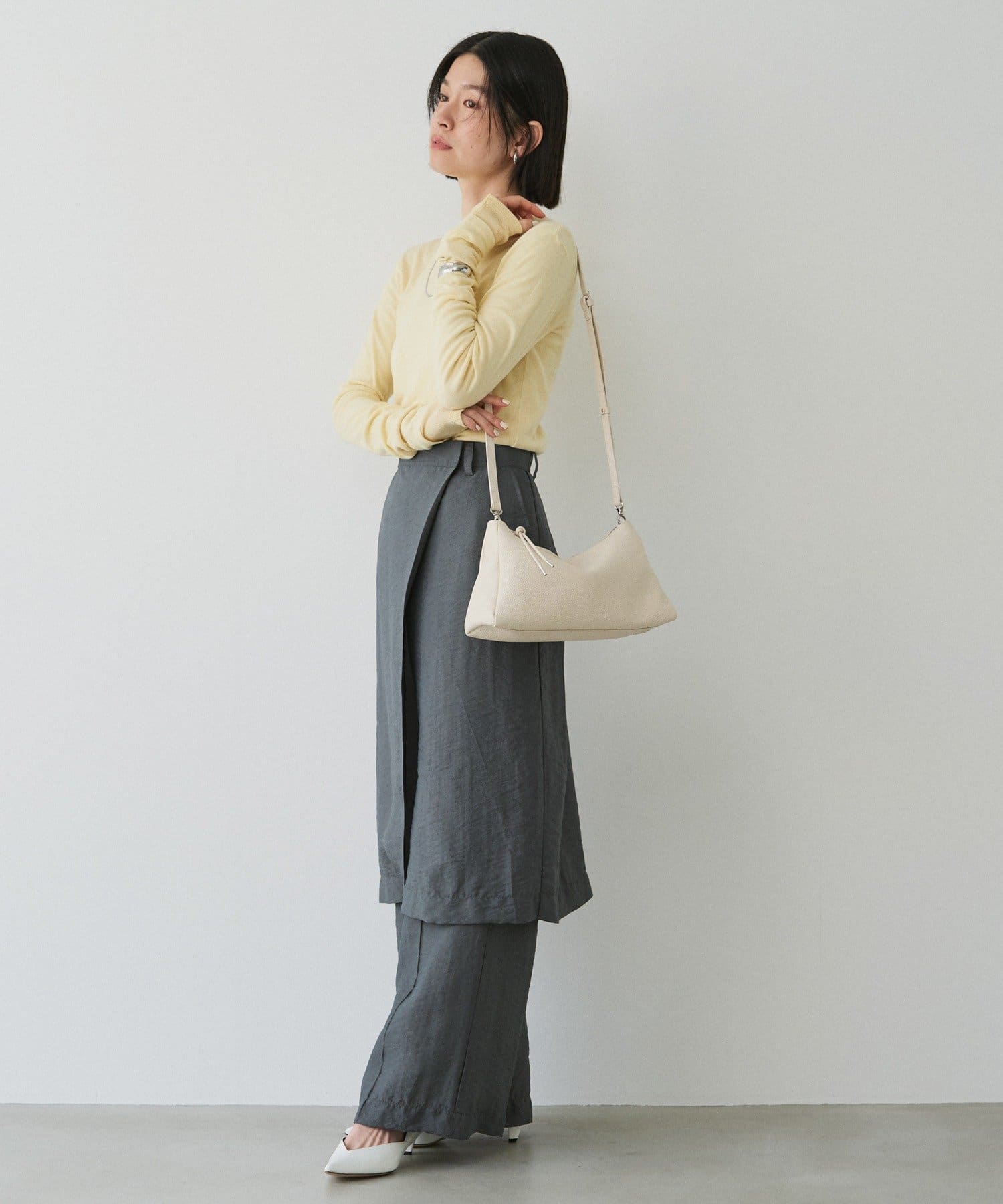 *4-6 Weeks* (4914) Leather 2-Way Shoulder Bag