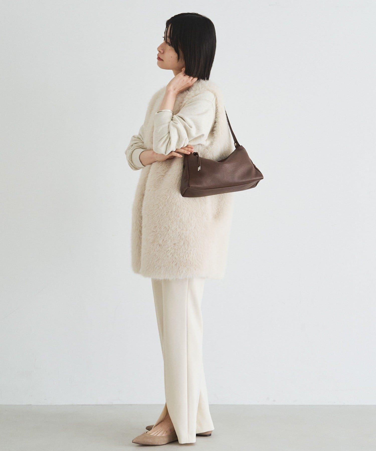 *4-6 Weeks* (4914) Leather 2-Way Shoulder Bag
