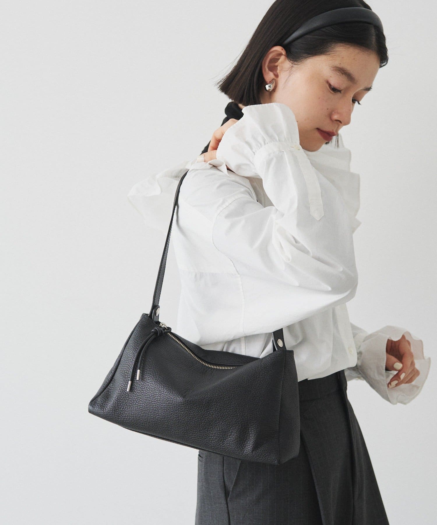 *4-6 Weeks* (4914) Leather 2-Way Shoulder Bag