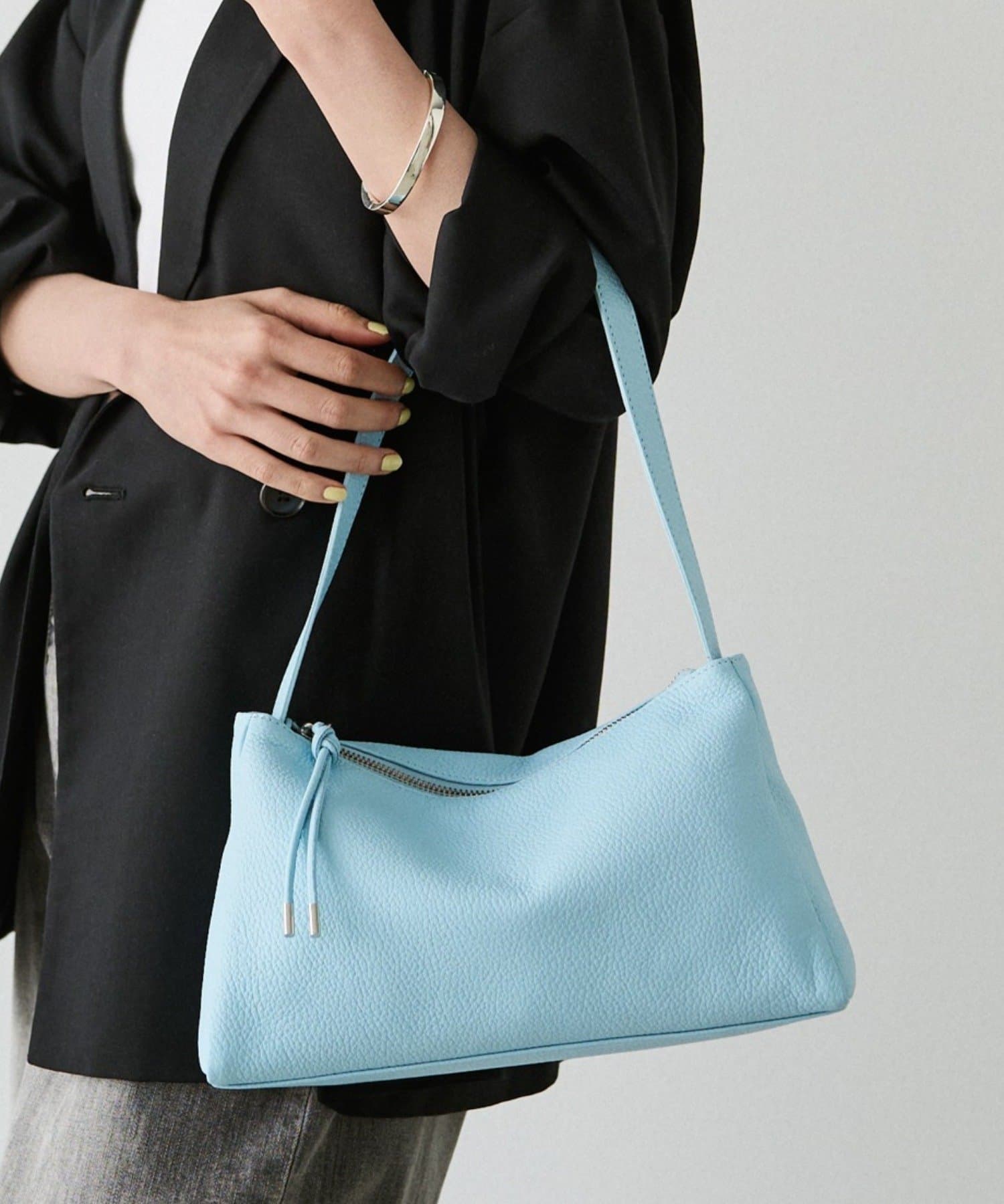 *4-6 Weeks* (4914) Leather 2-Way Shoulder Bag