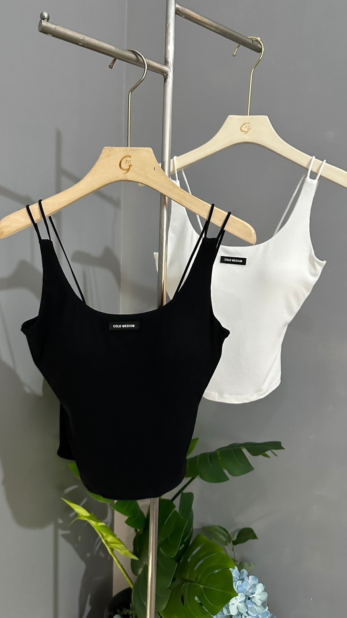 *STAR BUY* (D10)Camisole