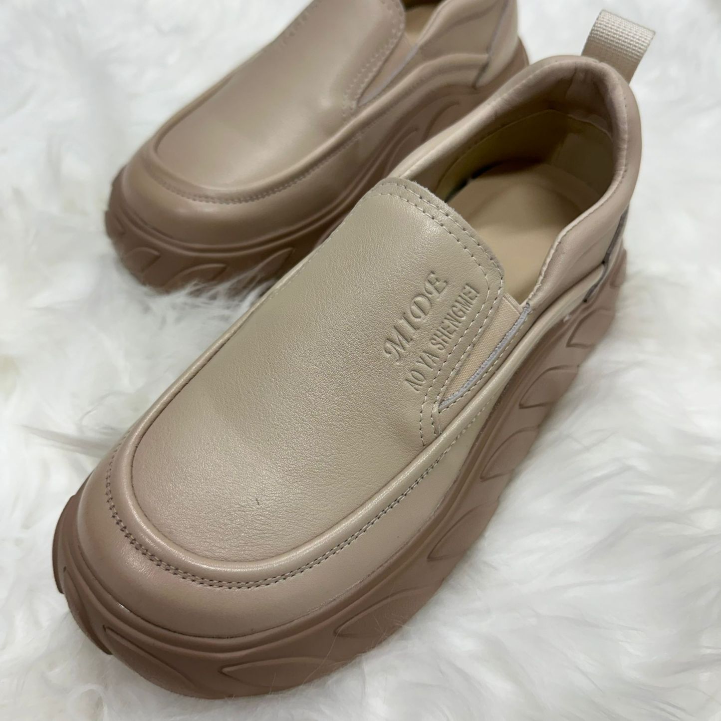 (D111)Shoe