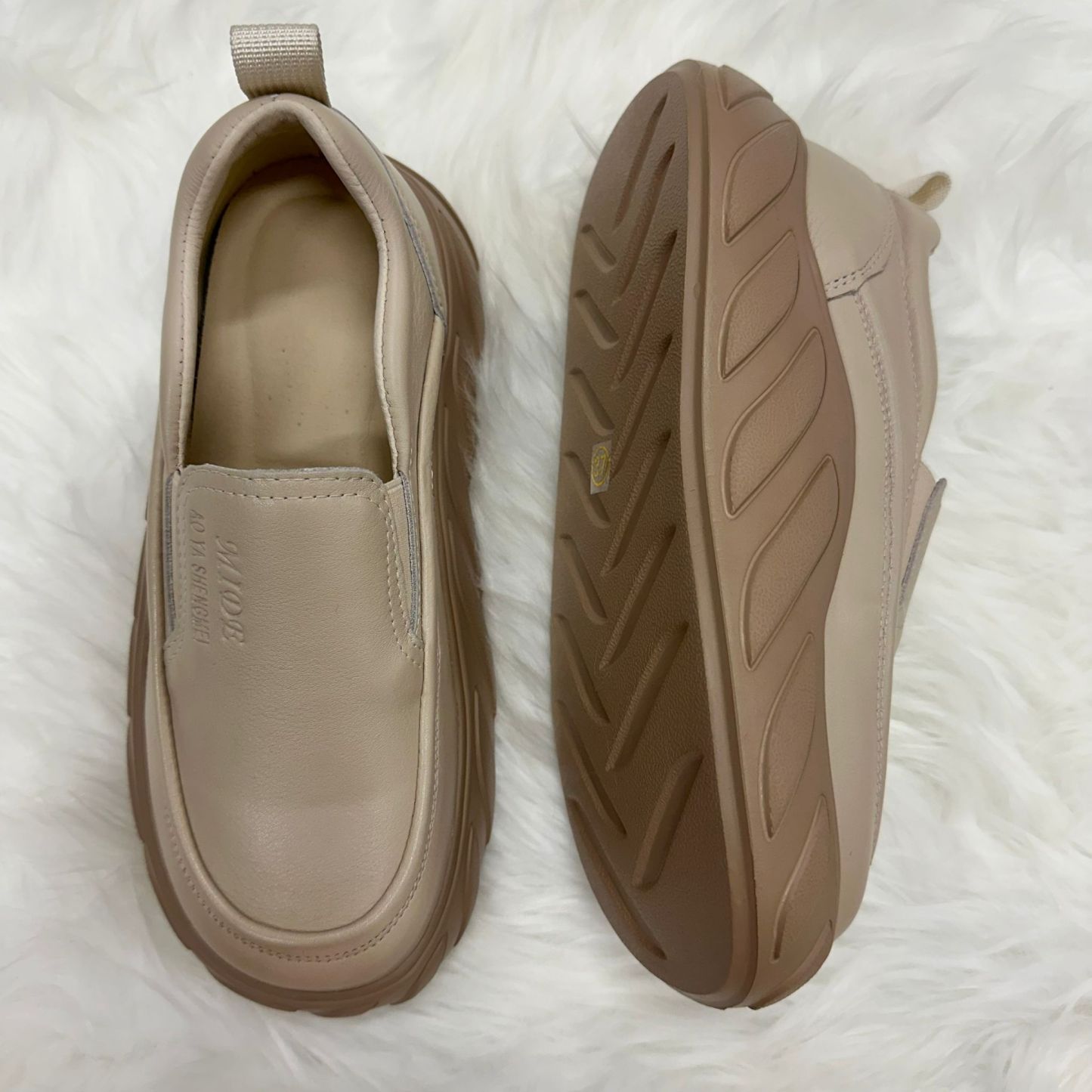 (D111)Shoe