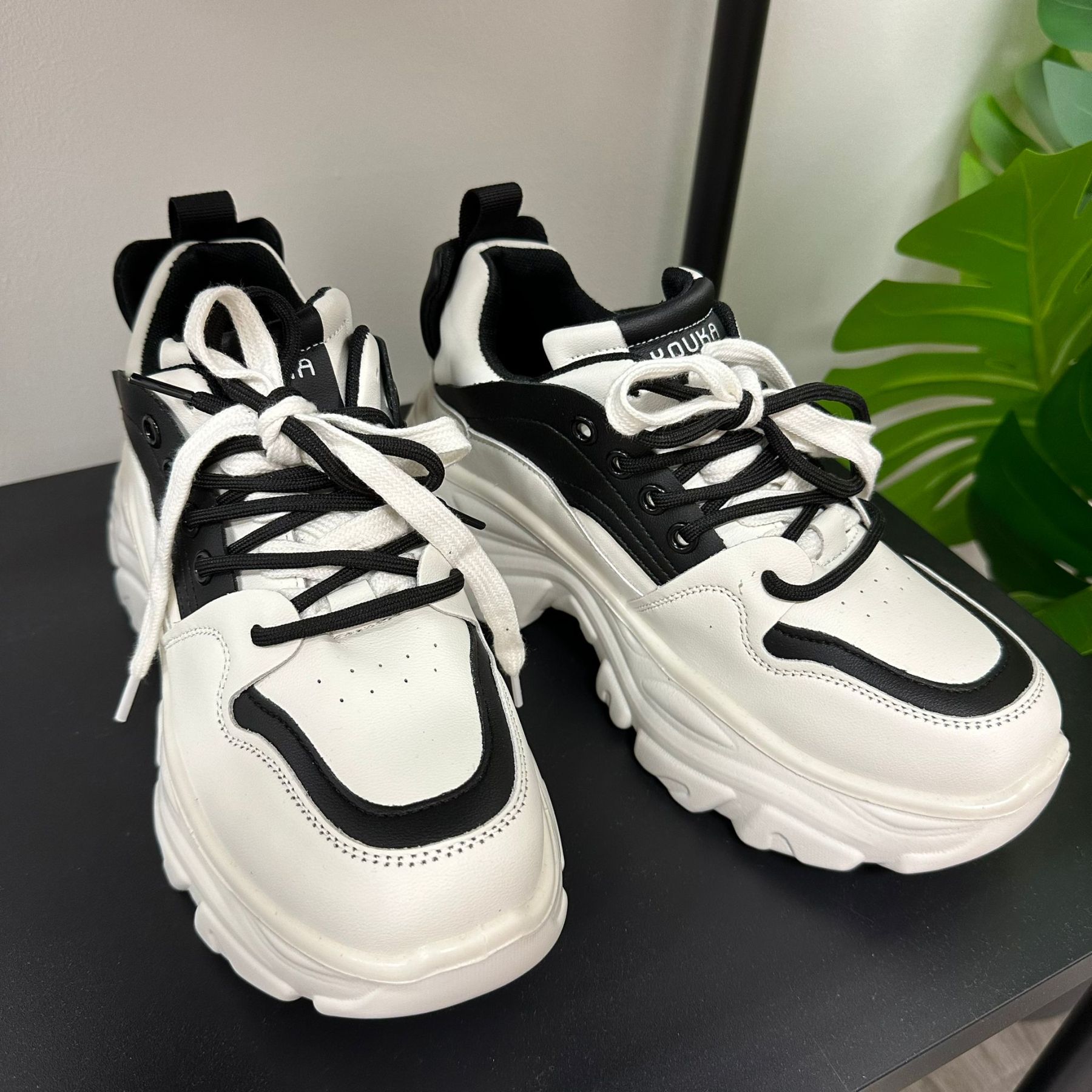 (D112)Shoe