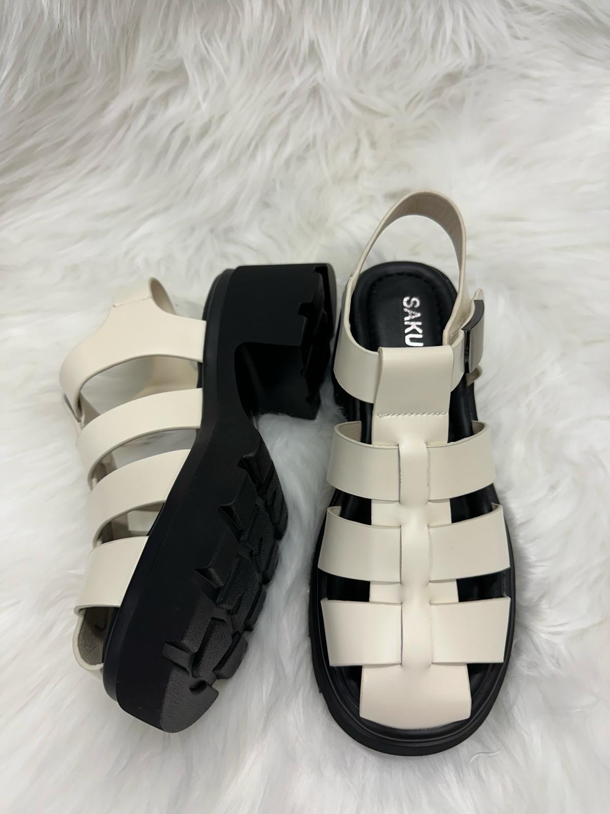(D113) Sakura Shoe