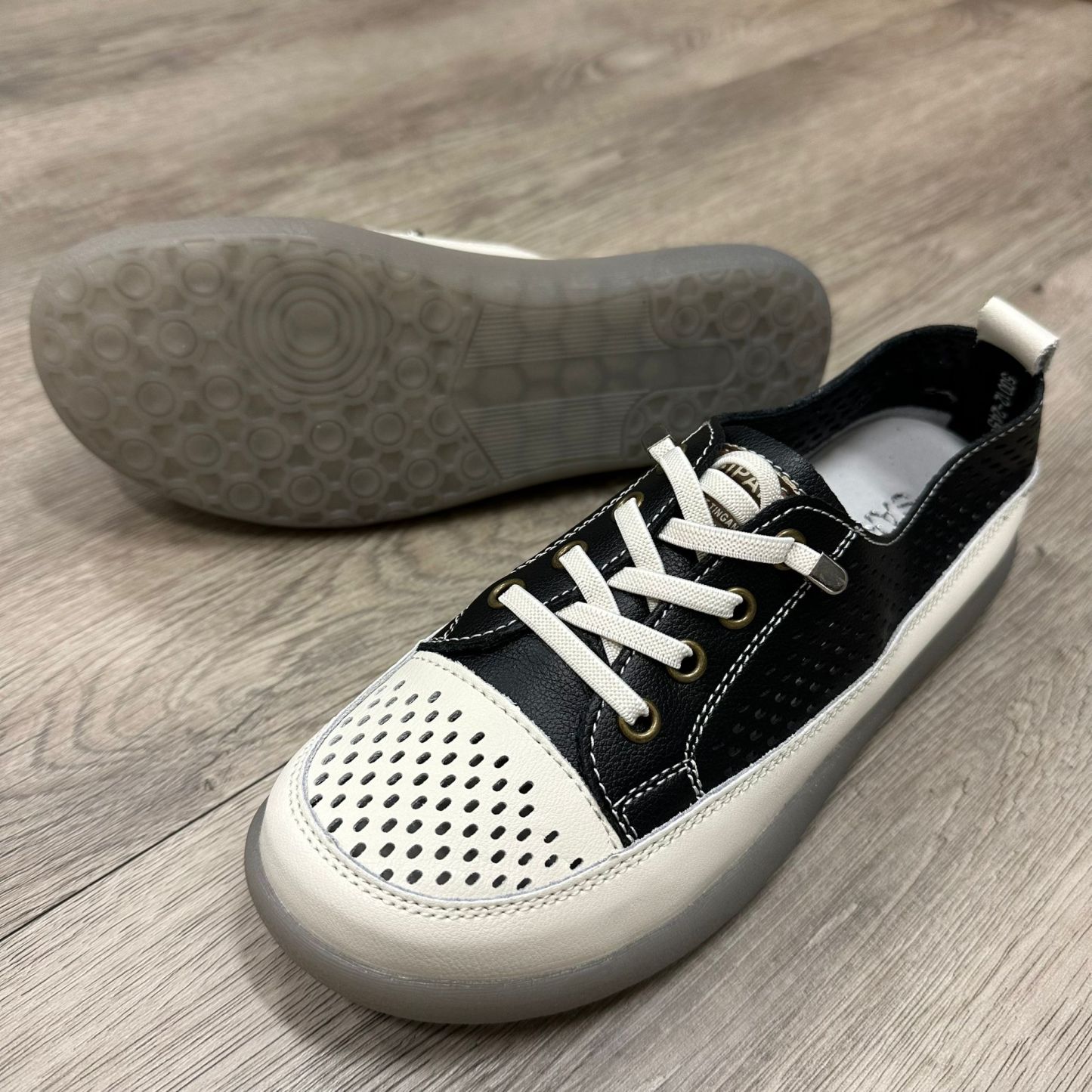 (D117) Sakura Shoe
