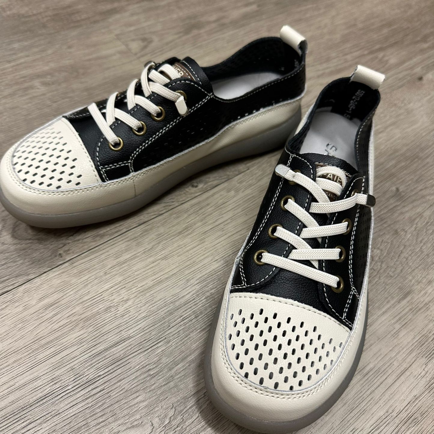 (D117) Sakura Shoe