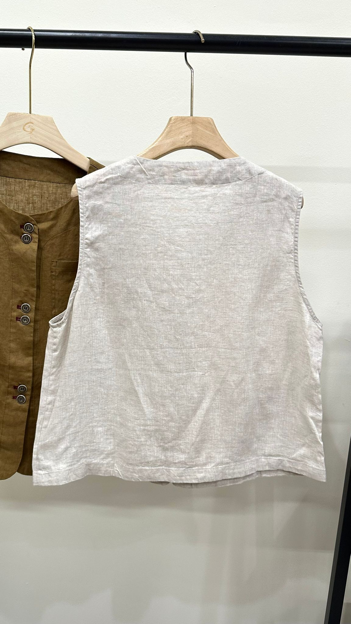 (D122)Sleeveless Linen Vest