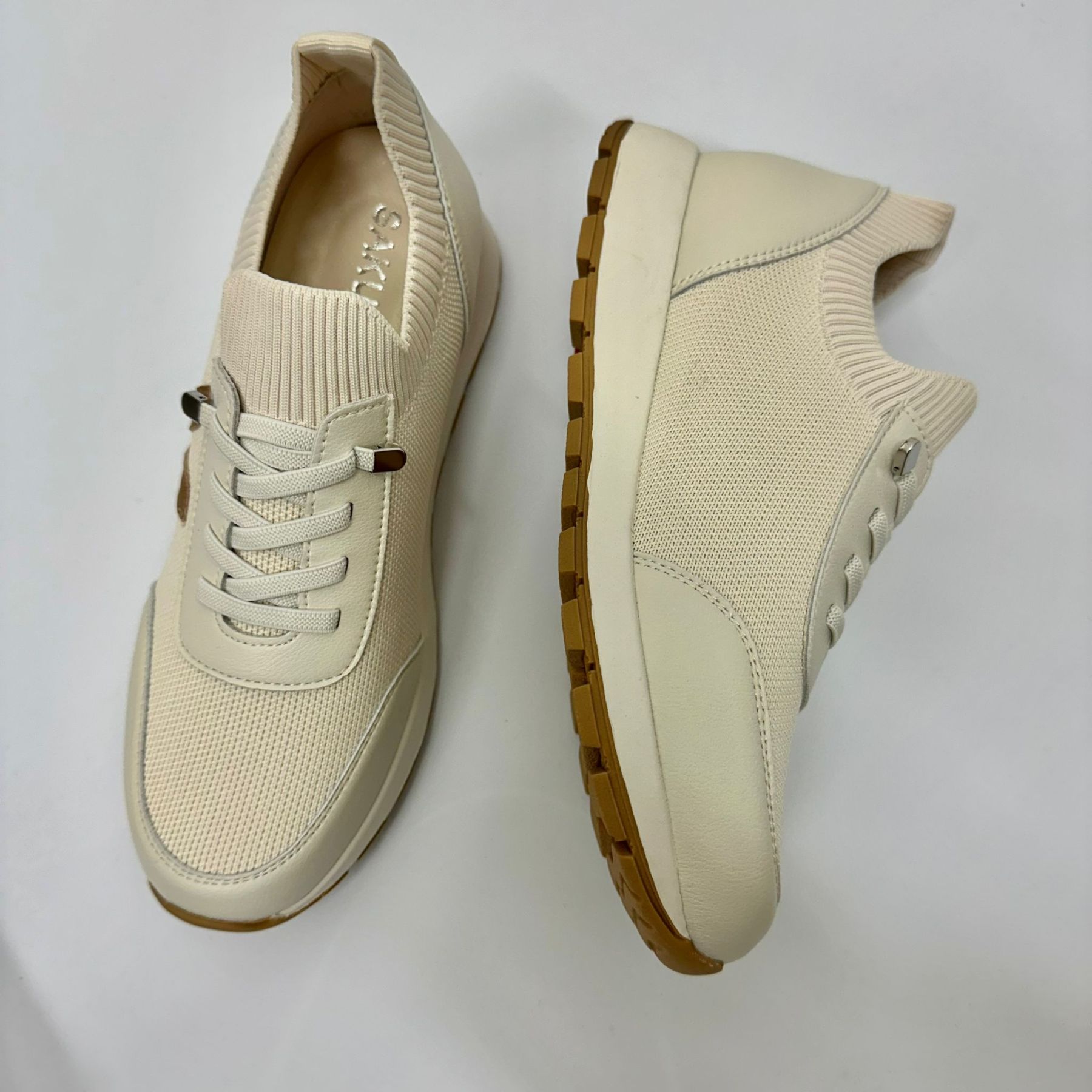 (D123)Shoe