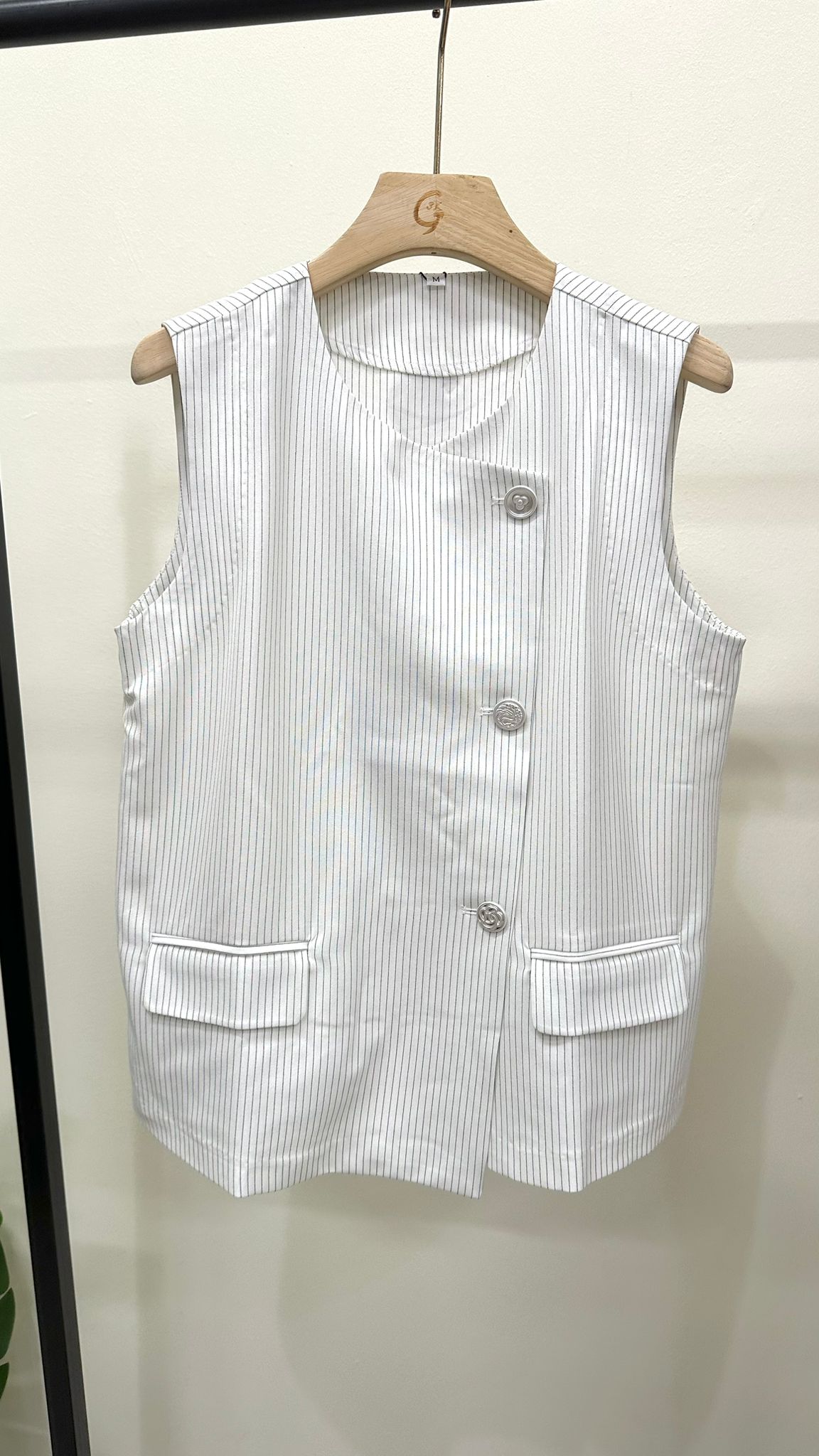 (D126)Striped Vest