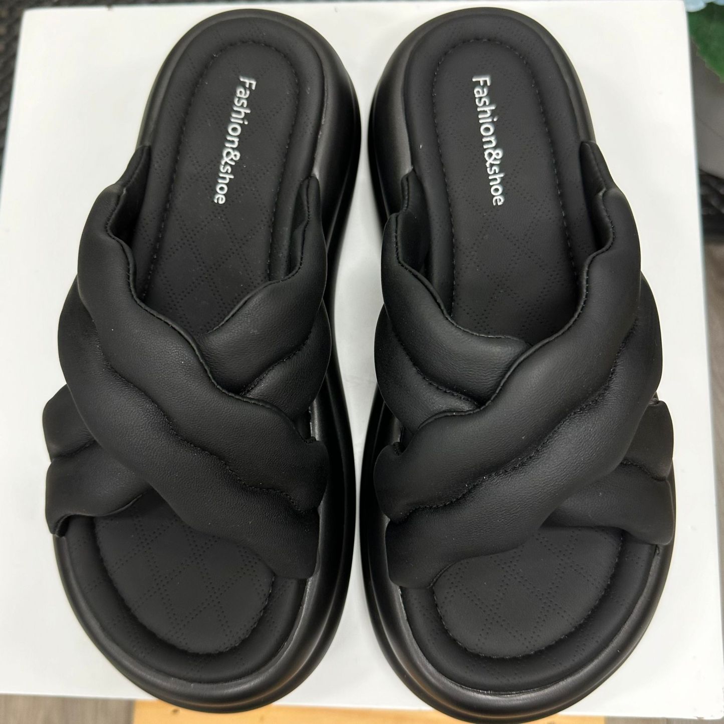 (D130)Shoe