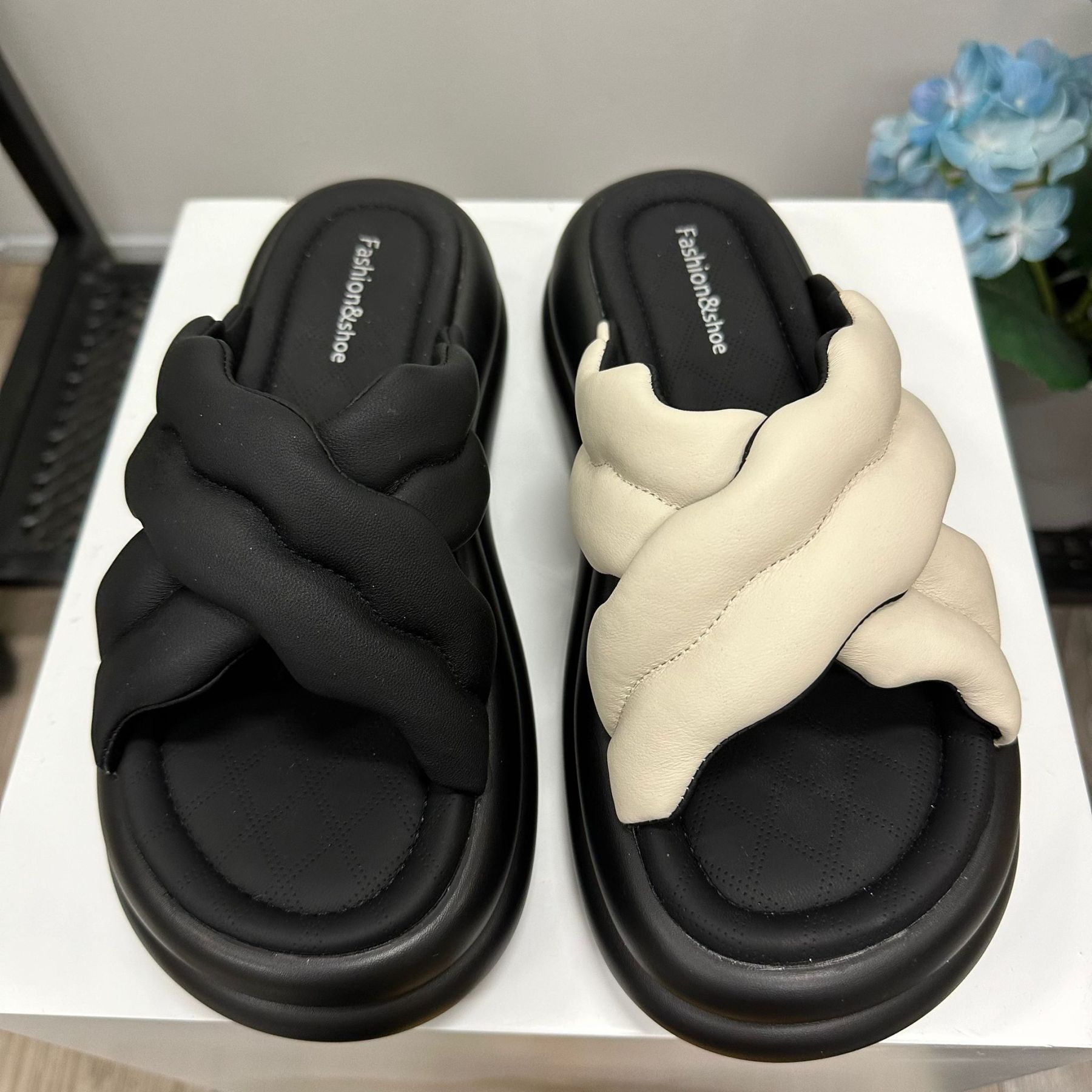 (D130)Shoe