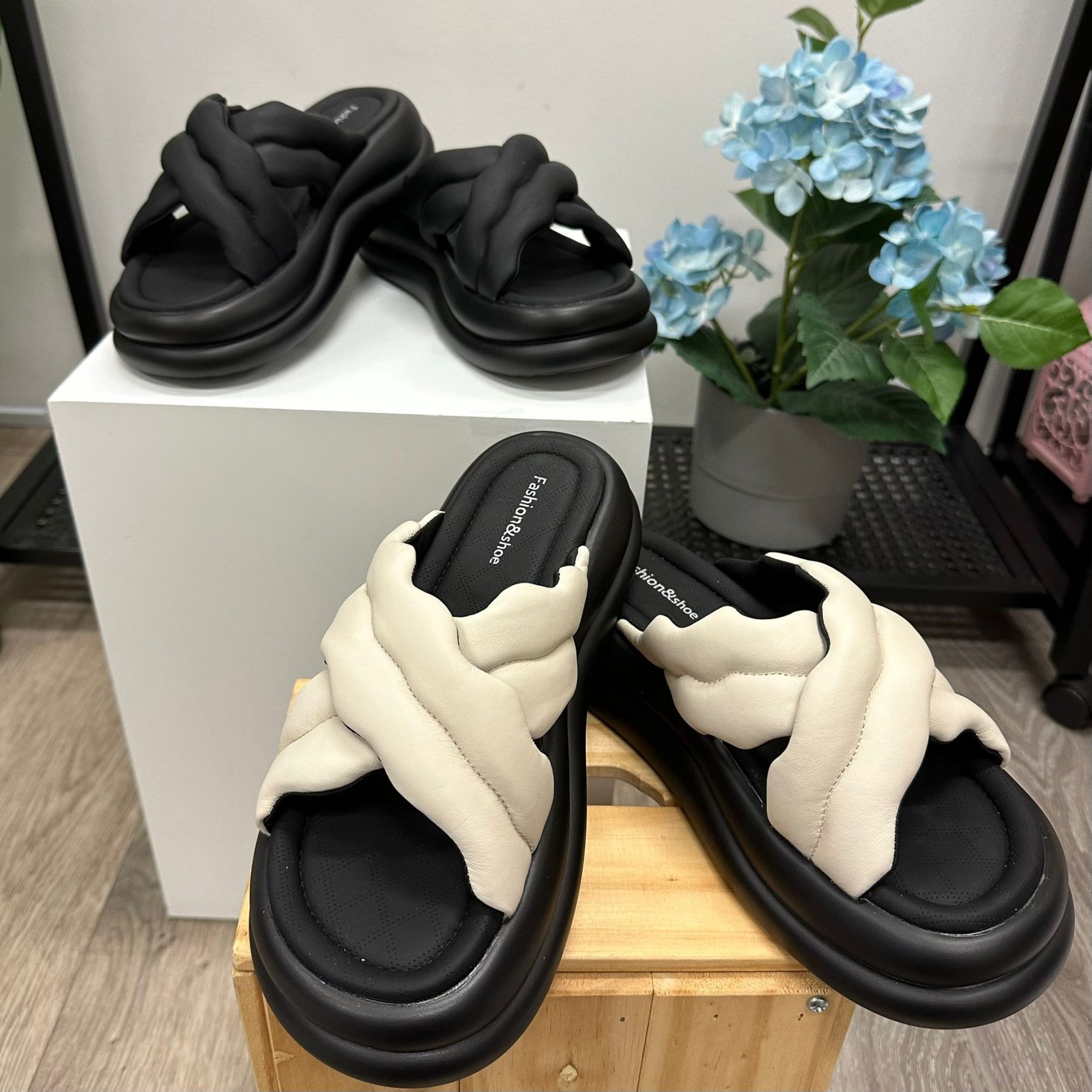 (D130)Shoe