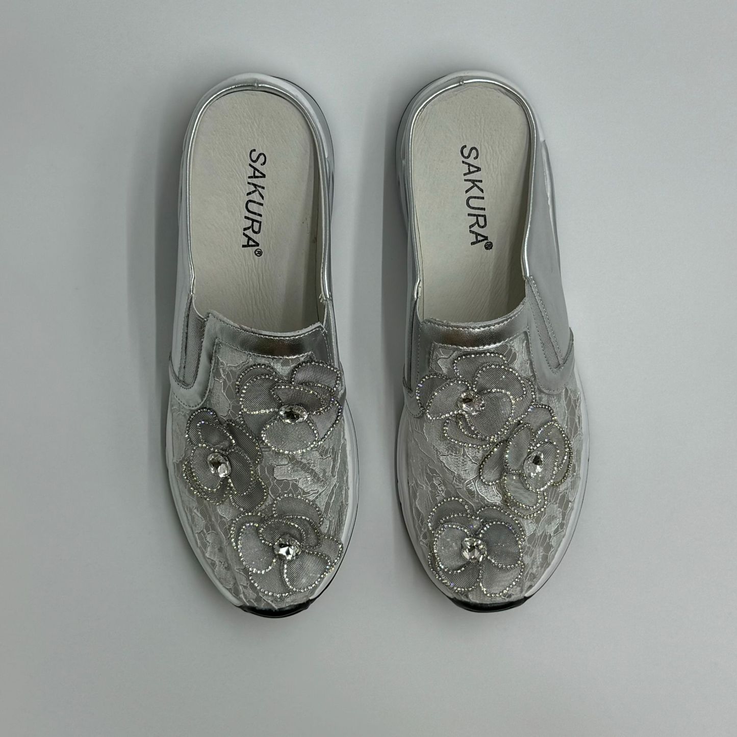 (D131)Sakura Shoes