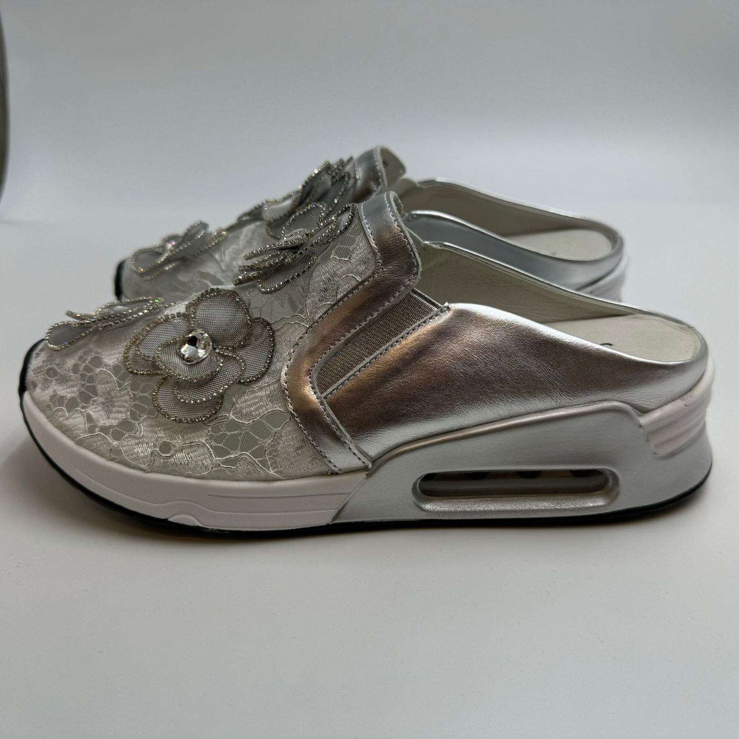 (D131)Sakura Shoes
