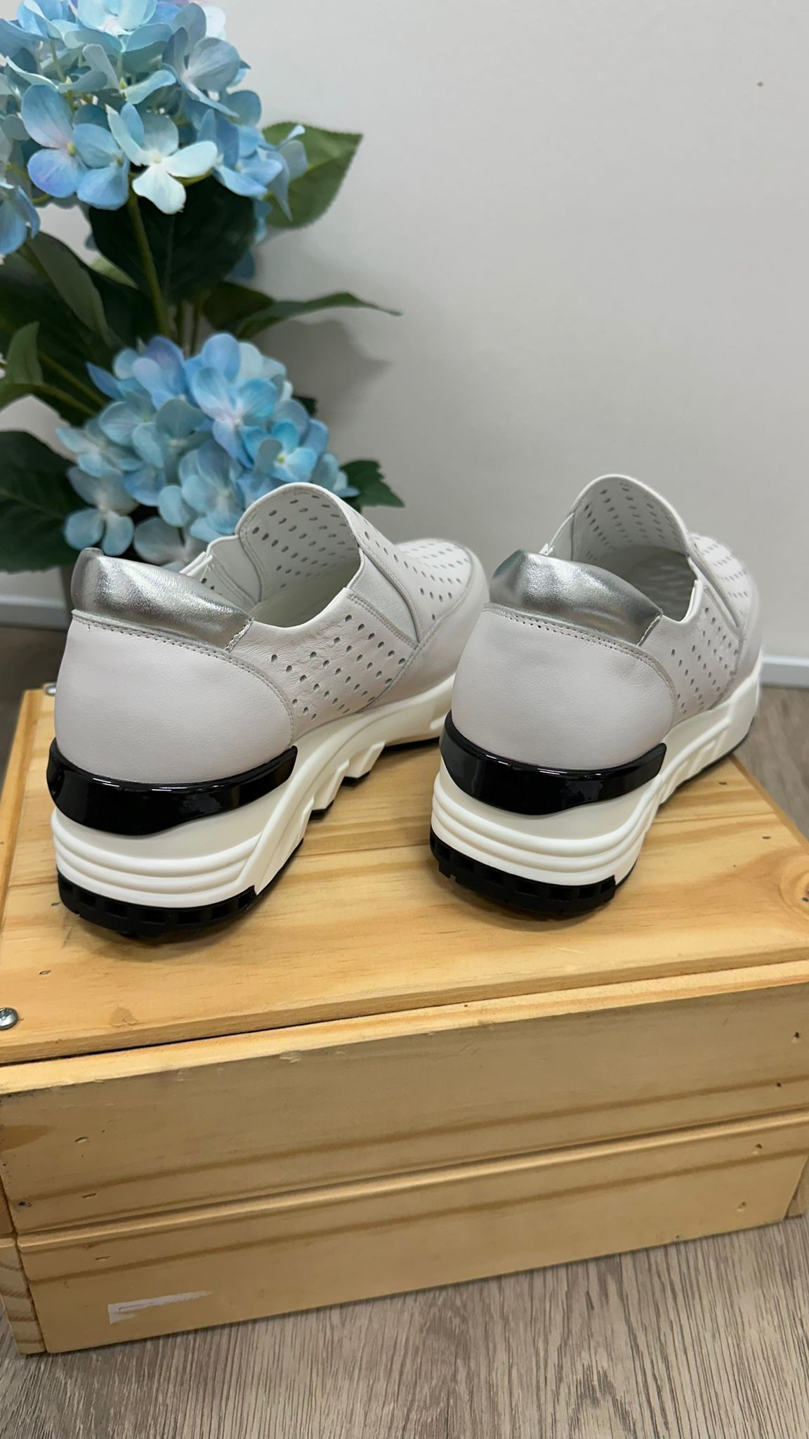 *PO 1-2MTHS* (D140)Sakura Shoe