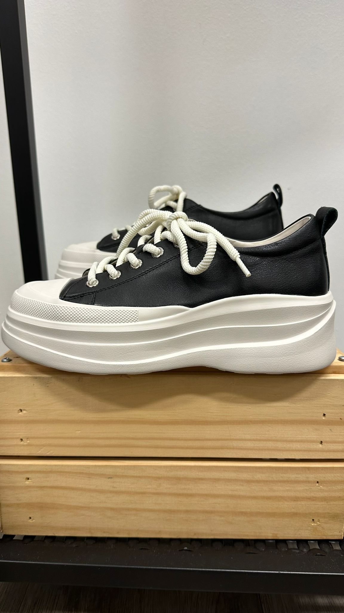 *PO 1-2MTHS* (D141)Sakura Shoe
