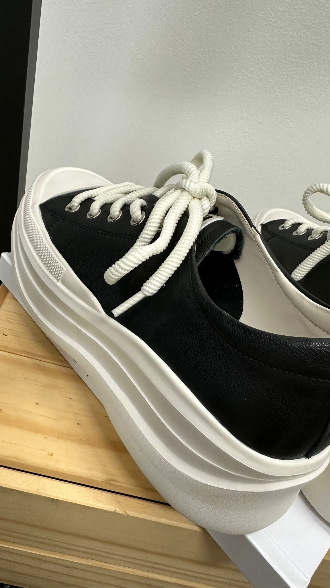 *PO 1-2MTHS* (D141)Sakura Shoe