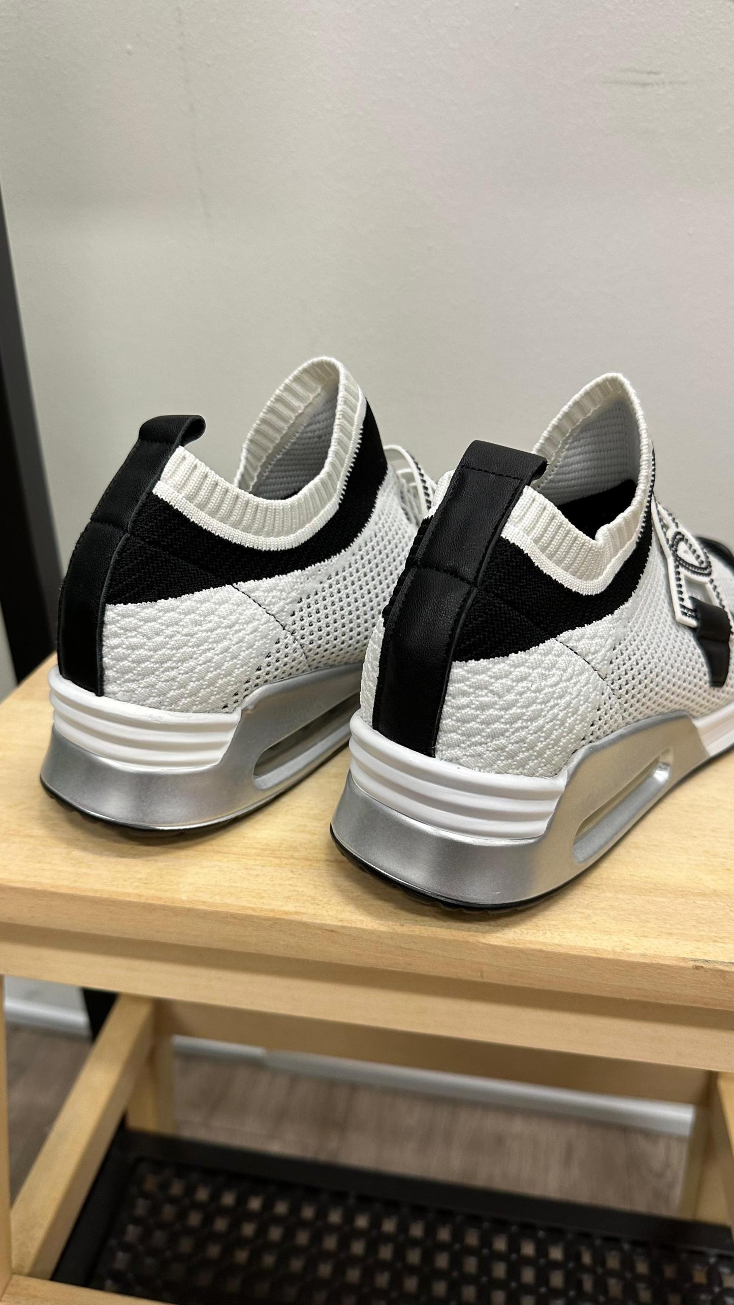 *PO 1-2MTHS* (D146)Sakura Shoe