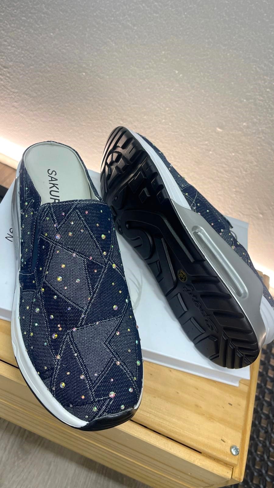 *PO 1-2MTHS* (D150)Sakura Shoe