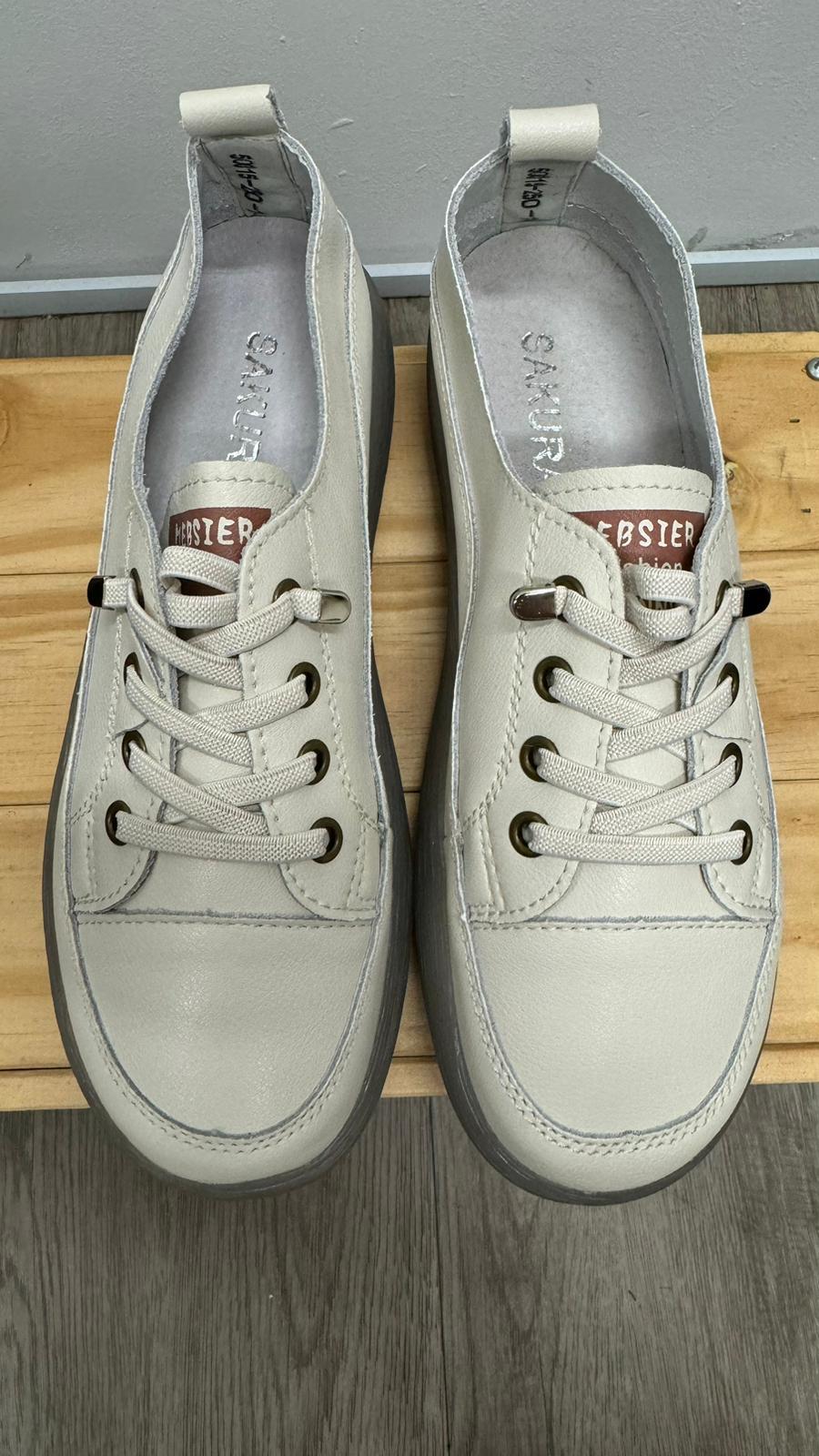 *PO 1-2MTHS* (D158)Sakura Shoe