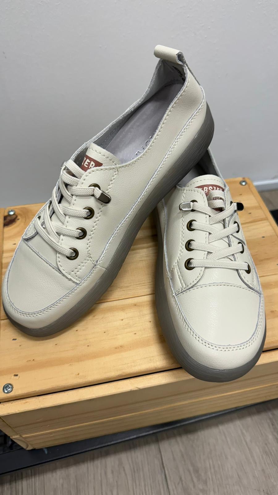 *PO 1-2MTHS* (D158)Sakura Shoe