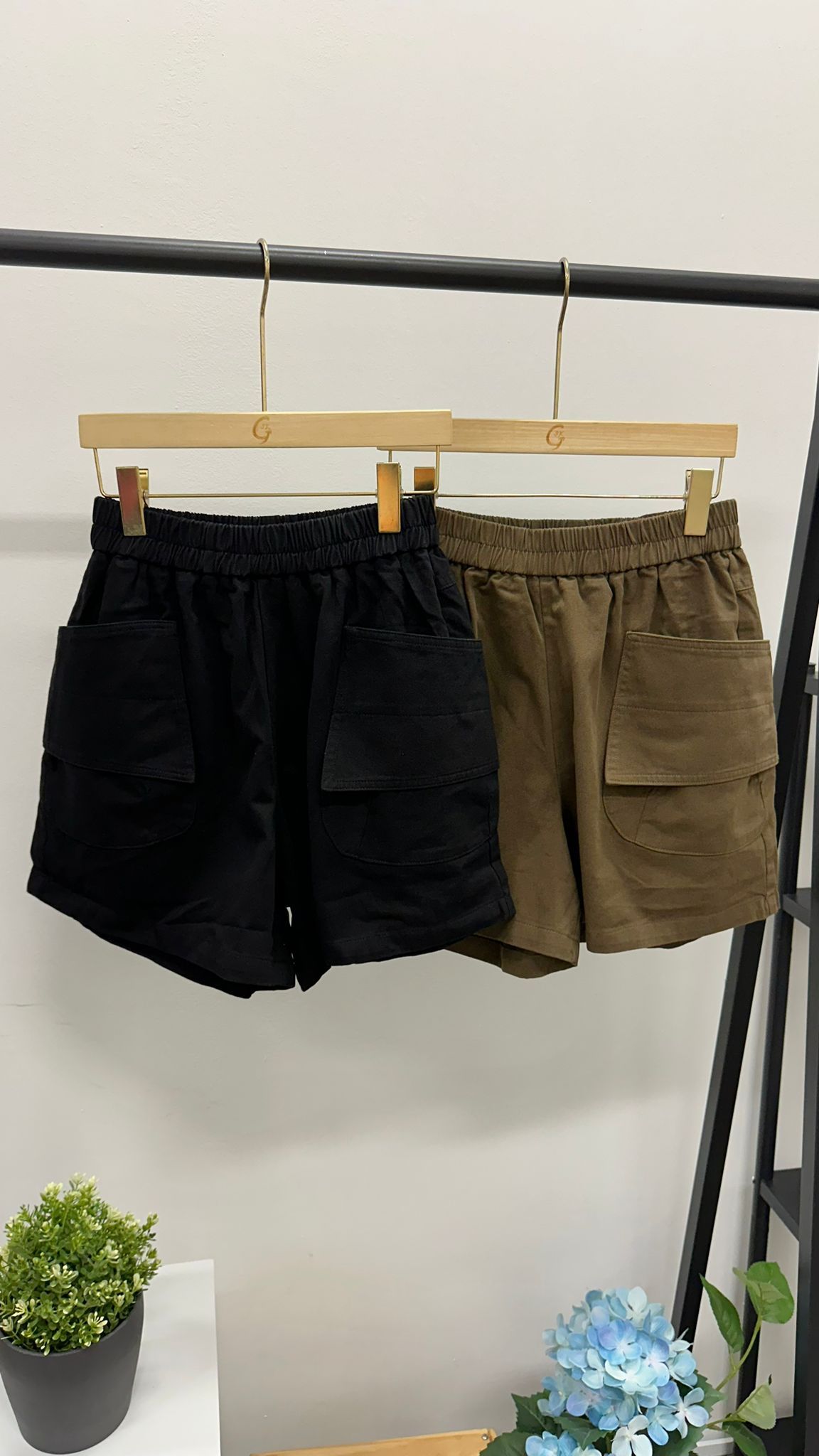 (D1604)Short