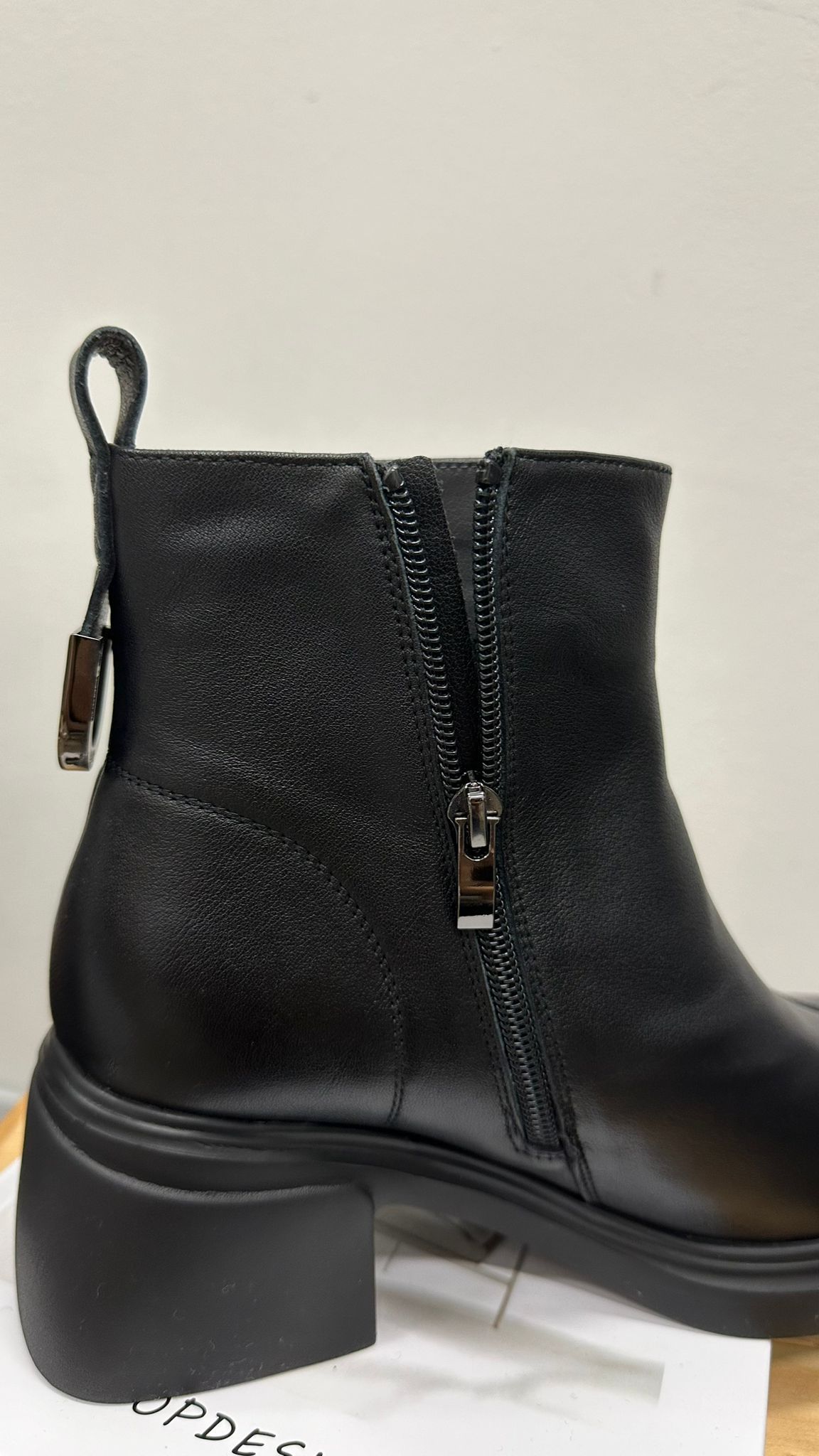 (D164)Boots Shoe