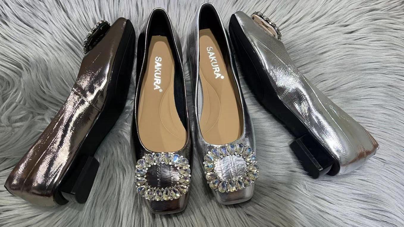 *PO 1-2MTHS* (D179)Sakura Shoe